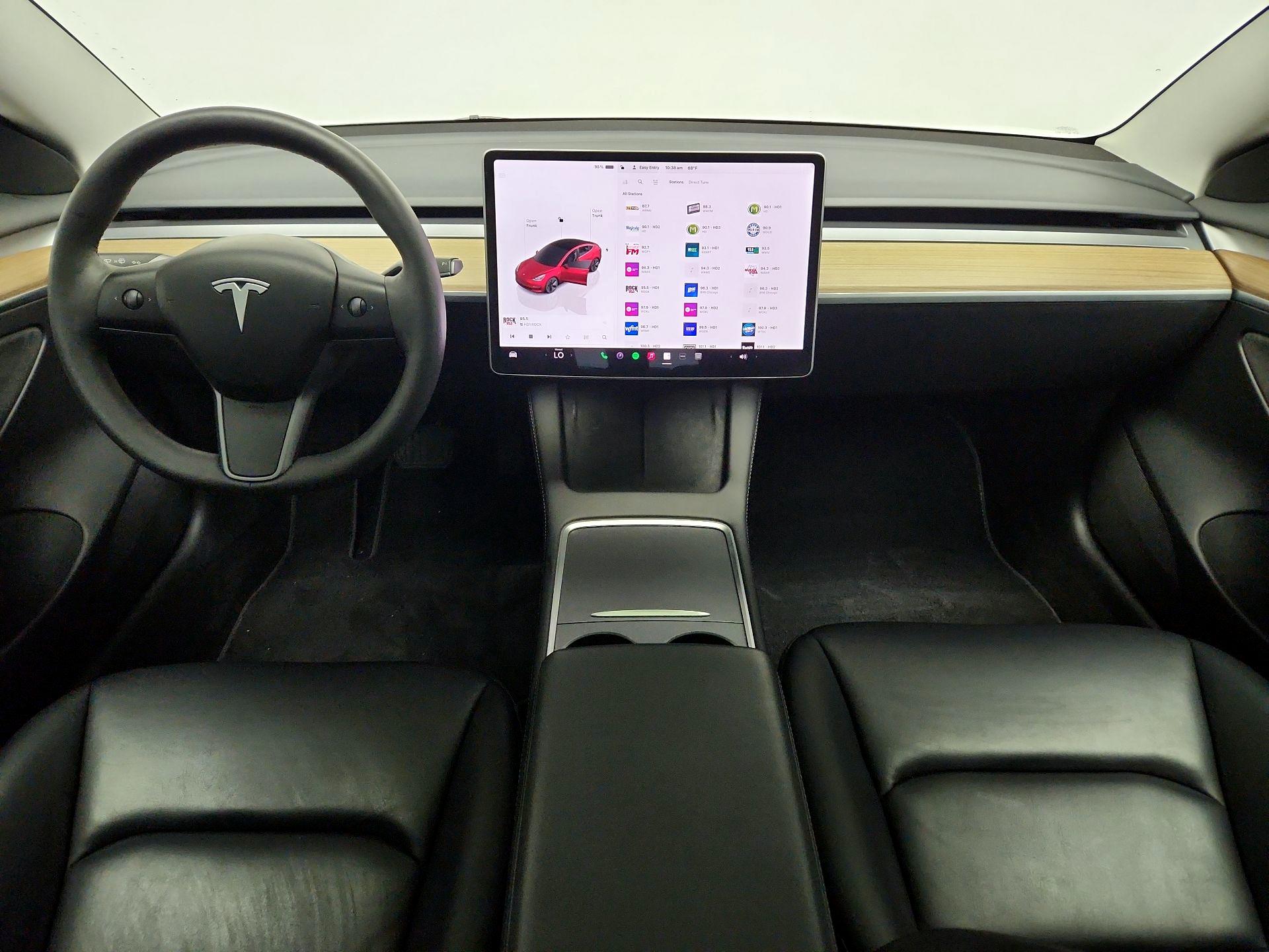 Thumbnail: 2023 Tesla Model 3 - 9