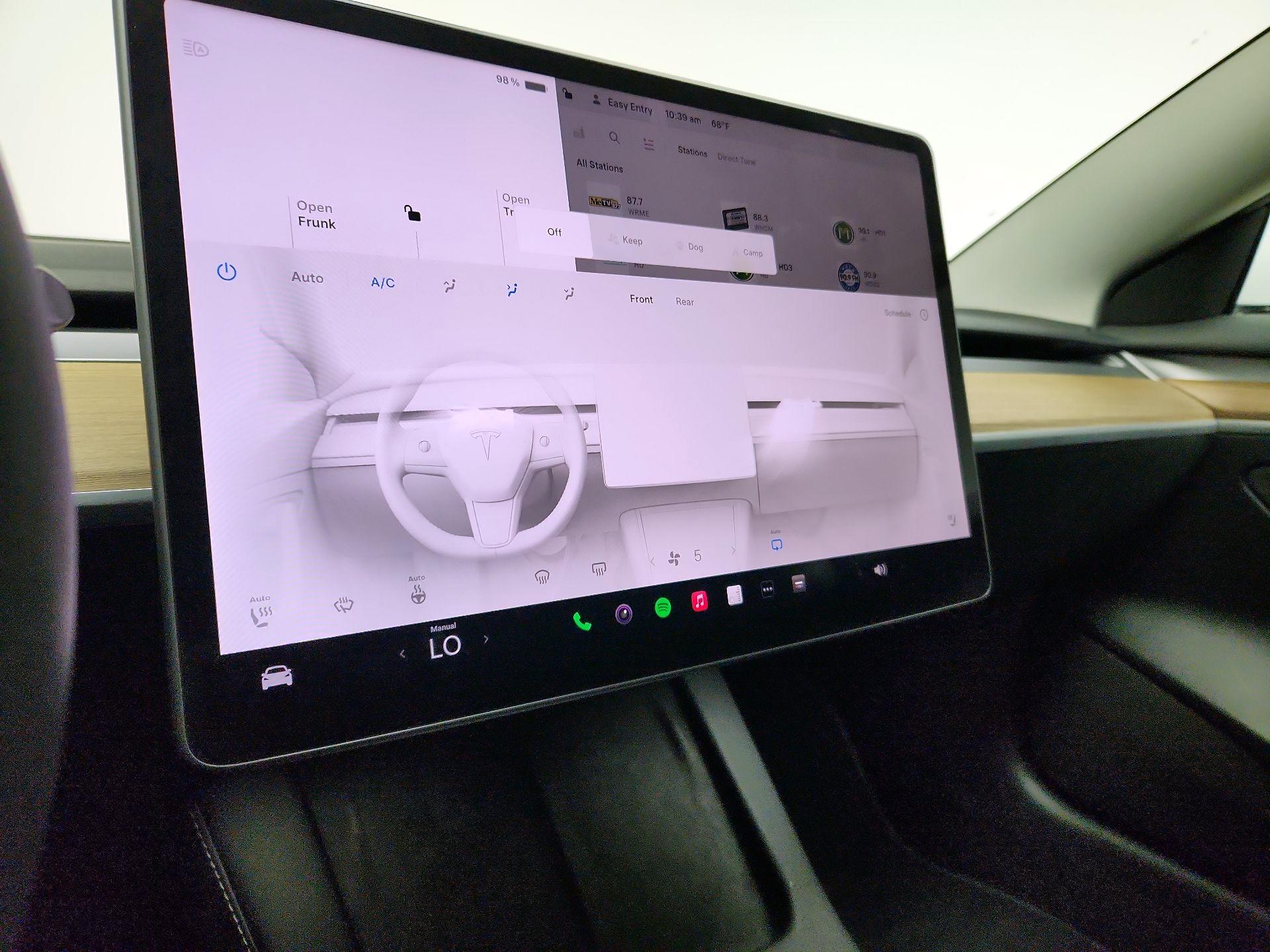 Thumbnail: 2023 Tesla Model 3 - 16