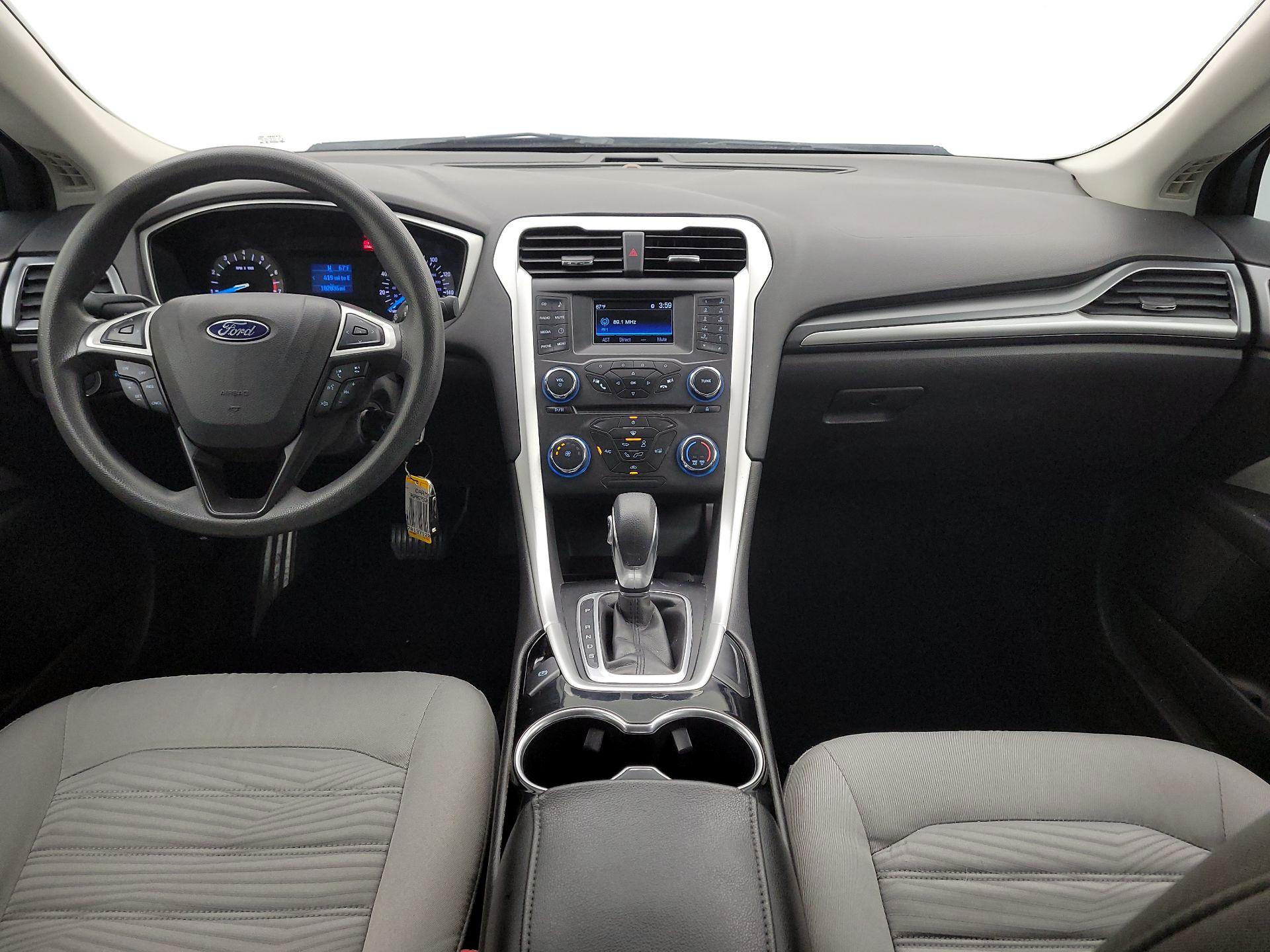 Thumbnail: 2016 Ford Fusion - 9
