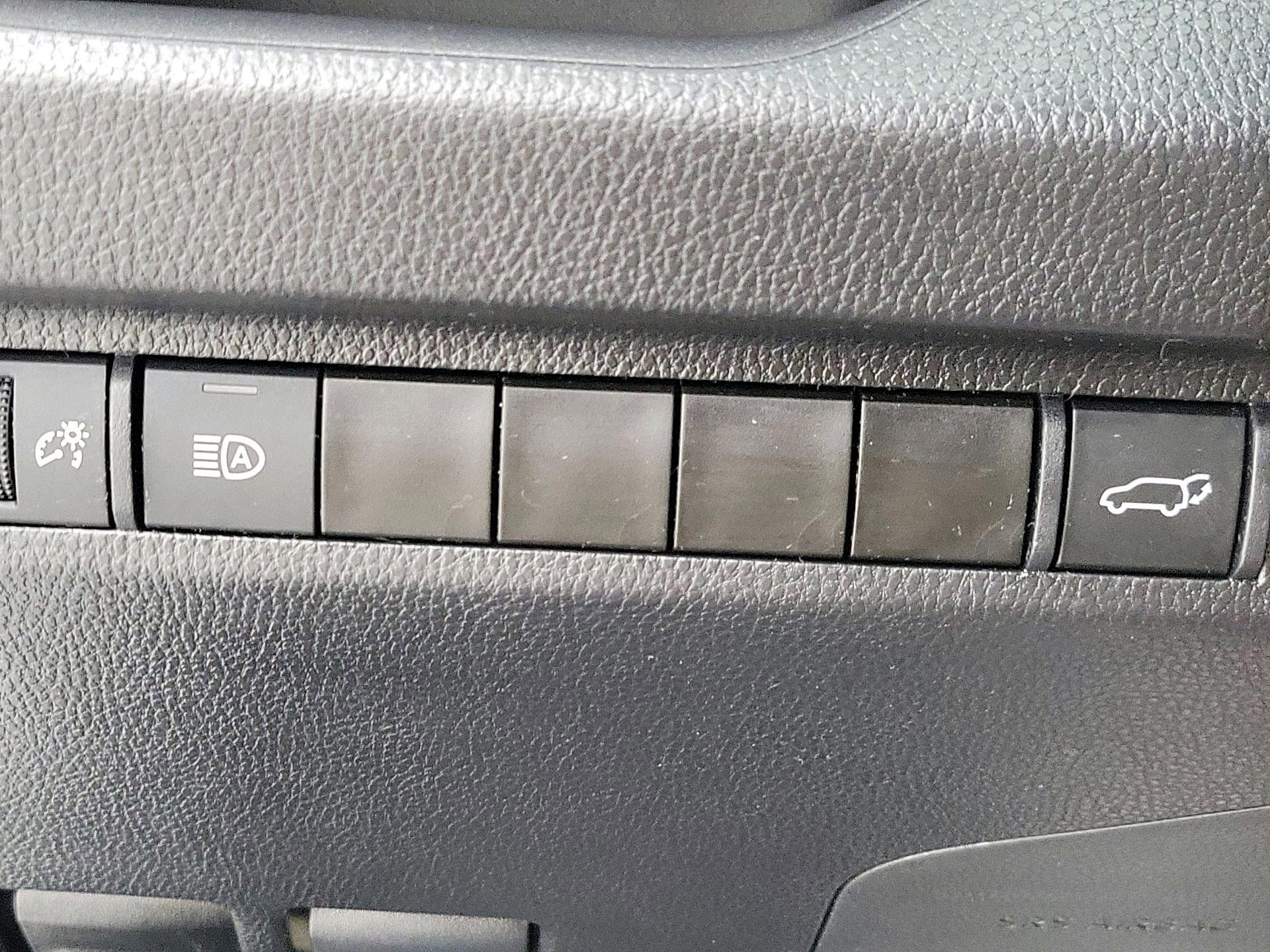 Thumbnail: 2024 Toyota RAV4 - 13