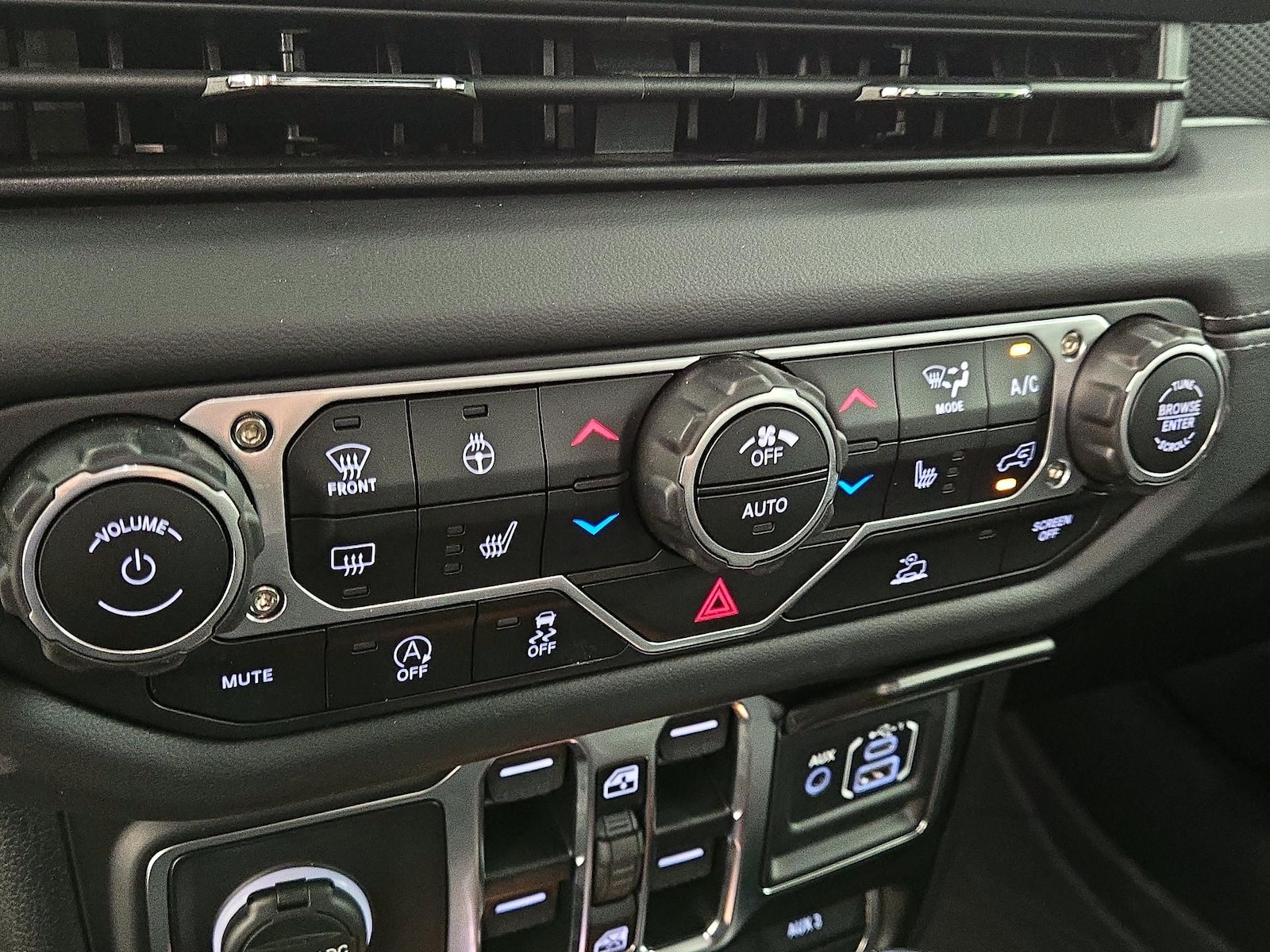 2025 Jeep Gladiator Rubicon - Photo 18
