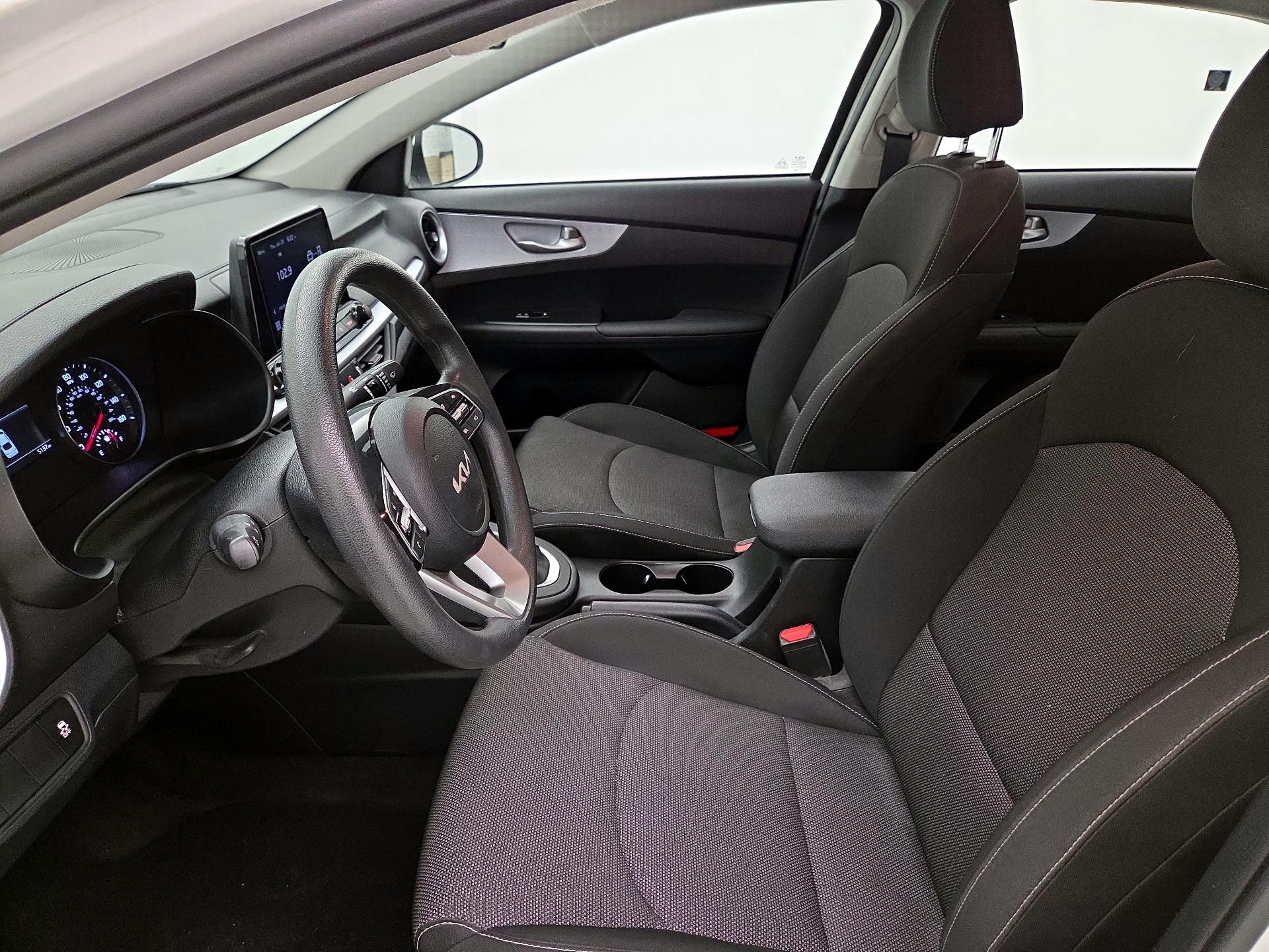 Thumbnail: 2024 Kia Forte - 11