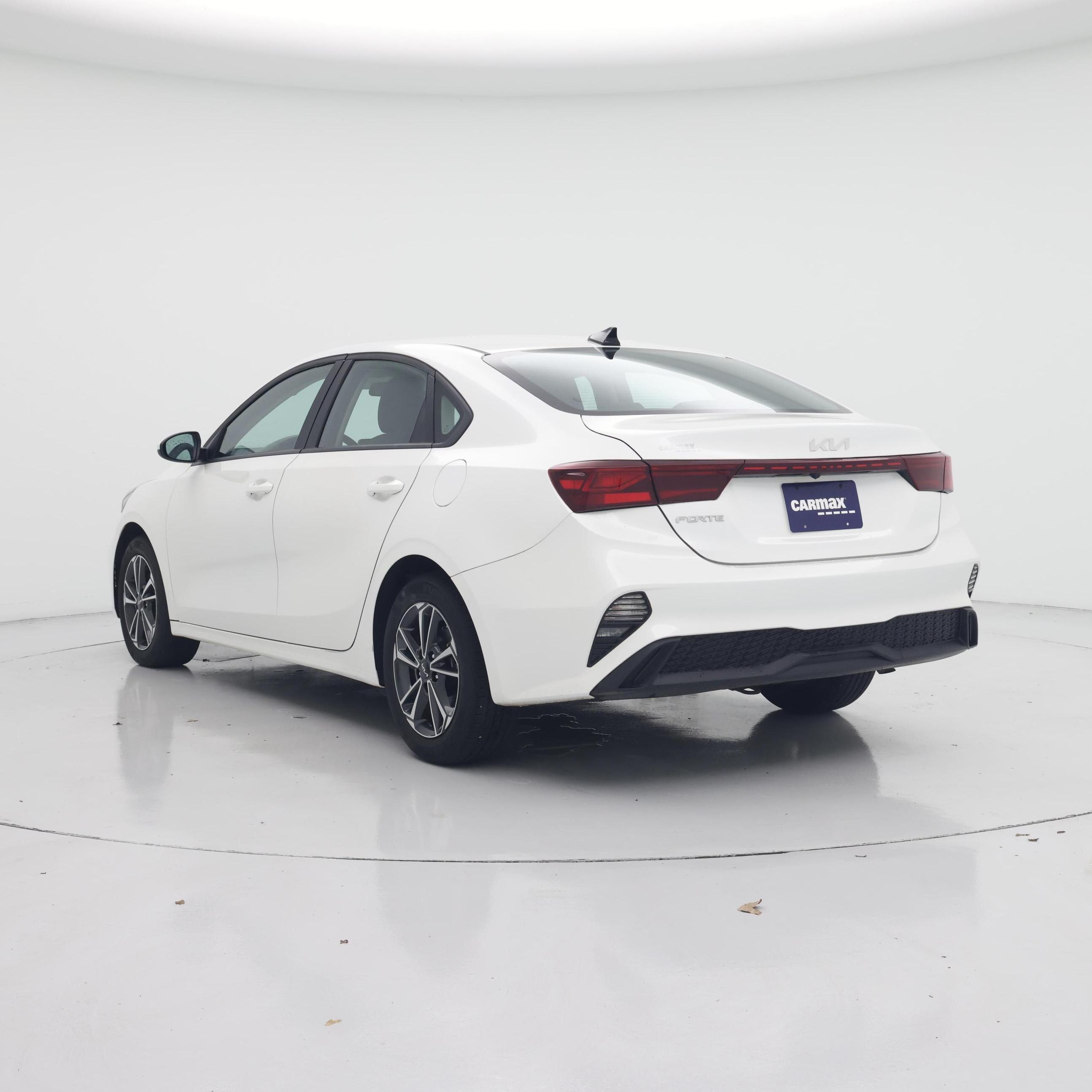 Thumbnail: 2024 Kia Forte - 2