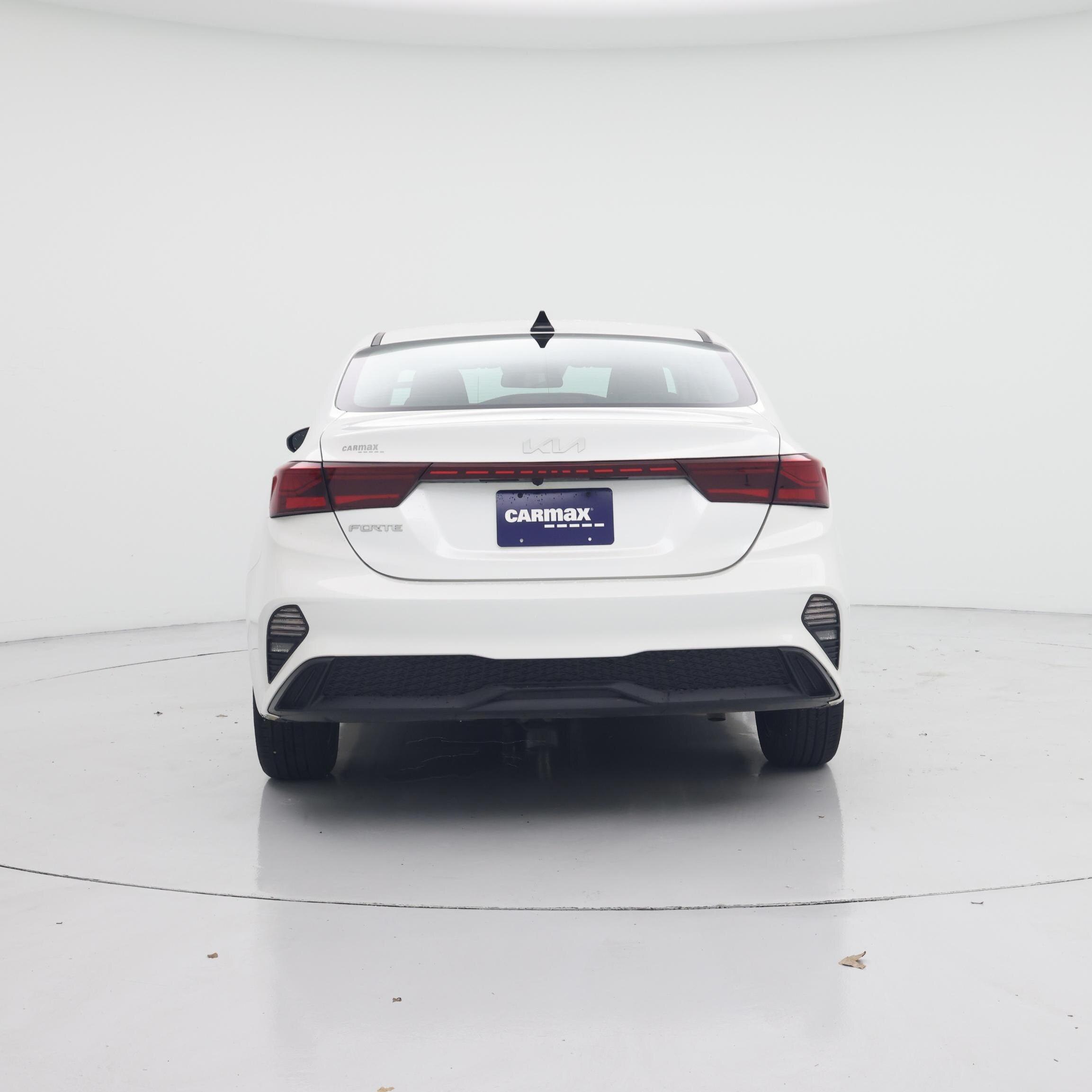 Thumbnail: 2024 Kia Forte - 6