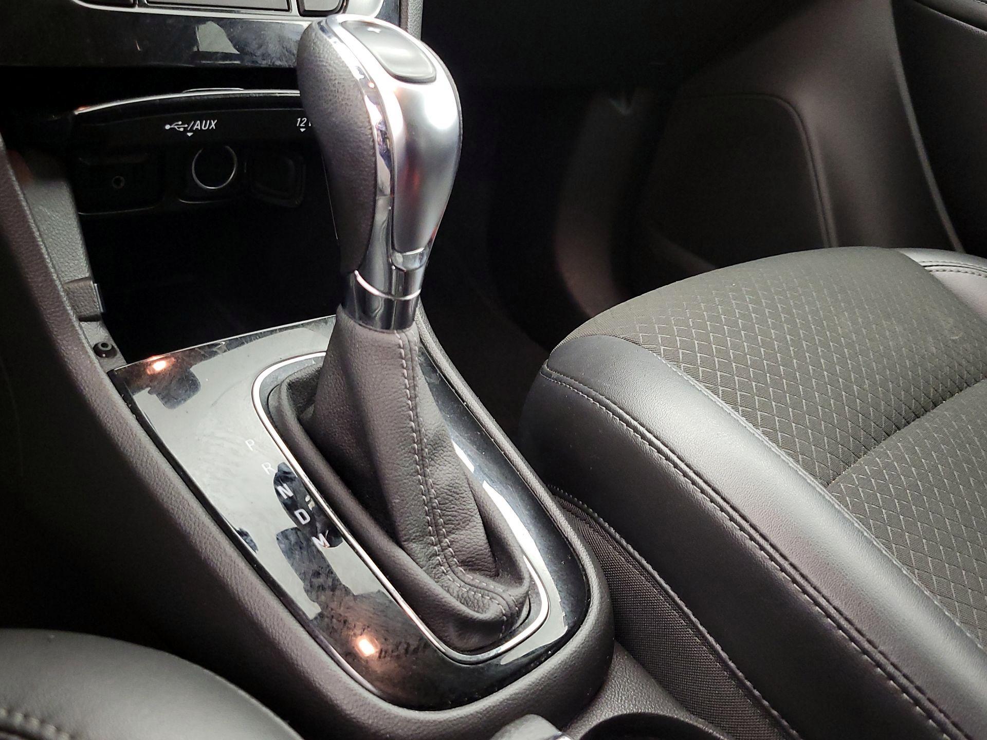 Thumbnail: 2019 Buick Encore - 17