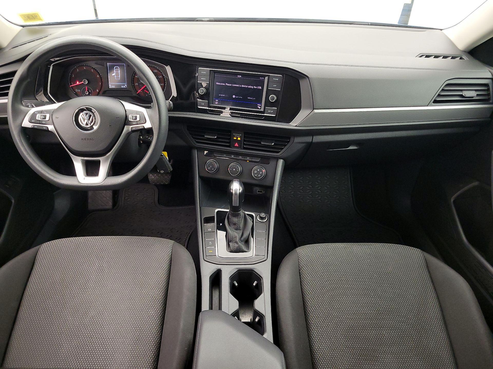 Thumbnail: 2019 Volkswagen Jetta - 9
