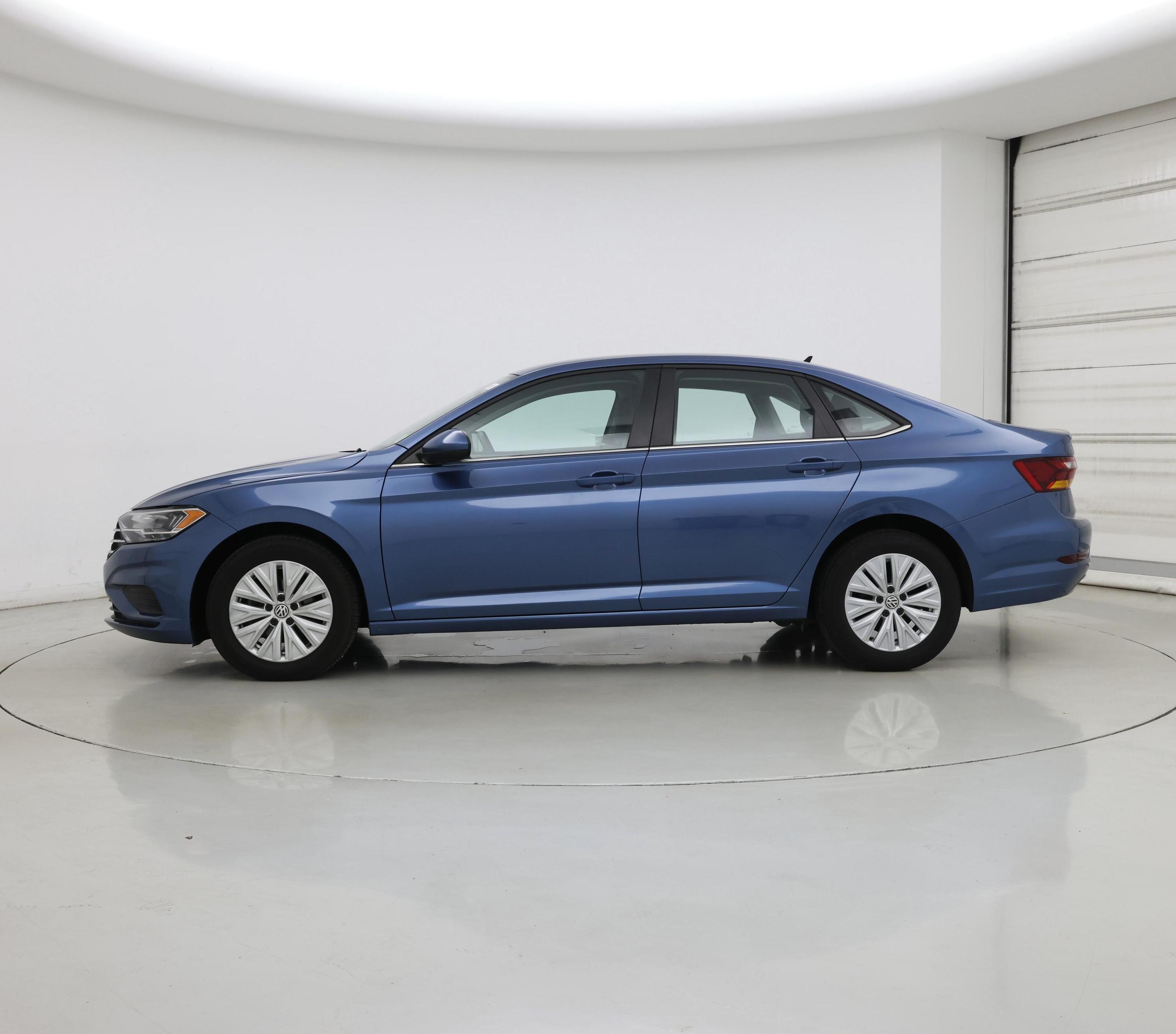 Thumbnail: 2019 Volkswagen Jetta - 3