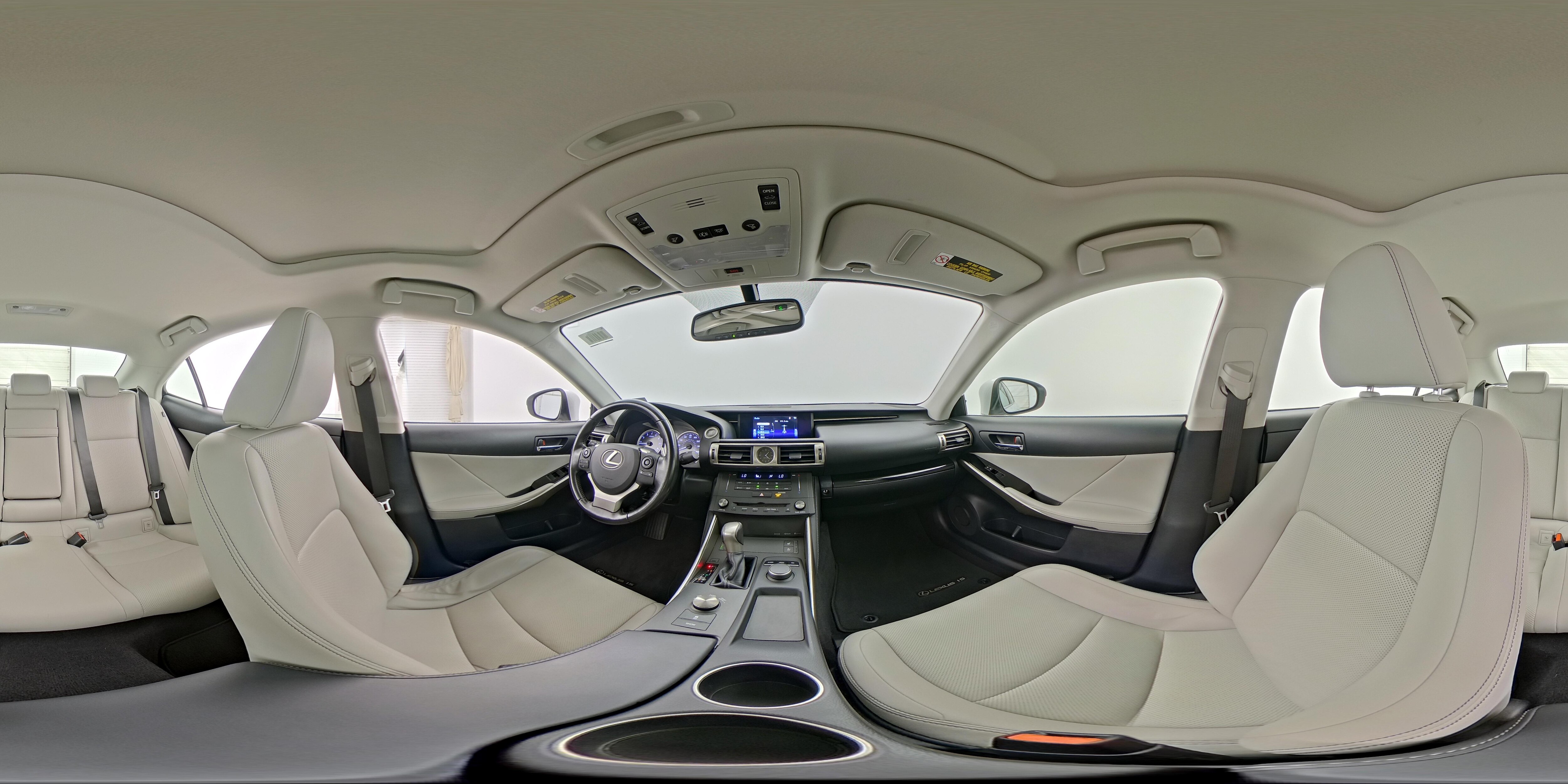 2016 Lexus IS 300 - Photo 25