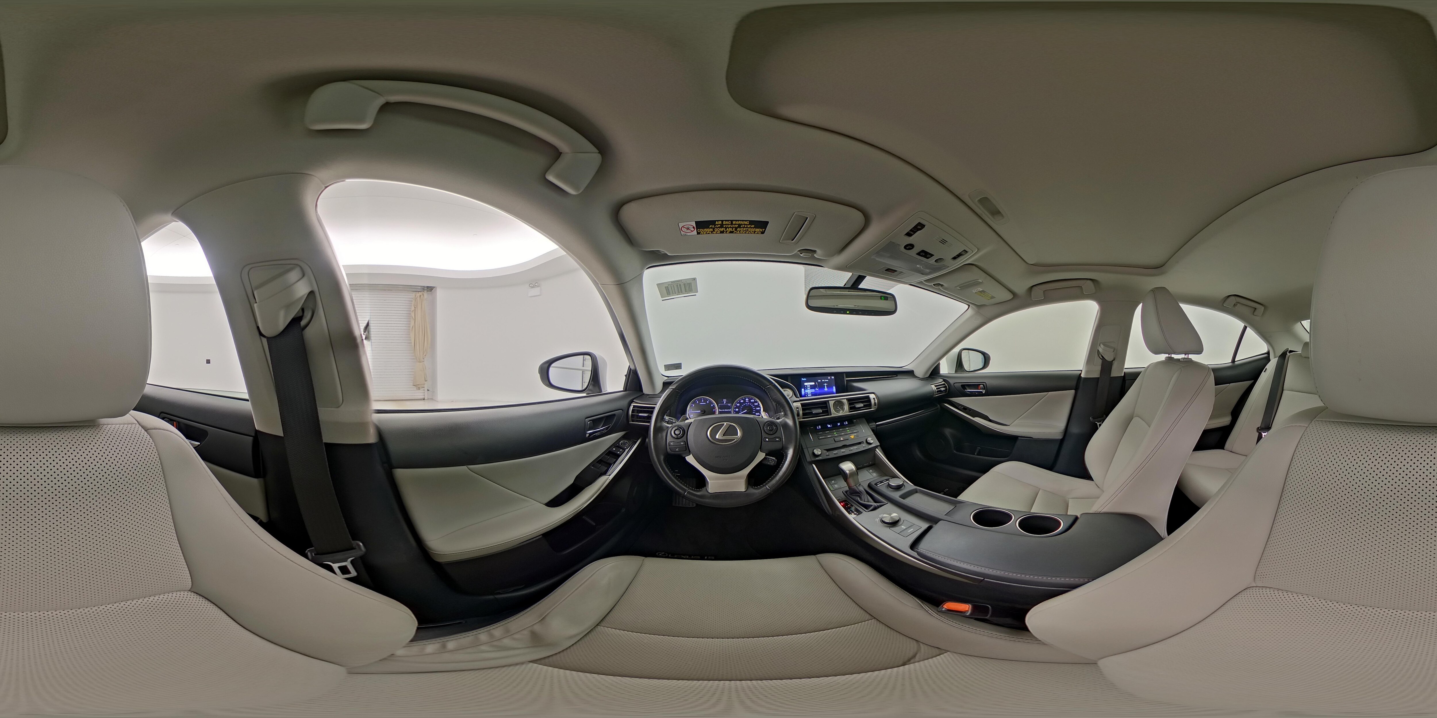 2016 Lexus IS 300 - Photo 27