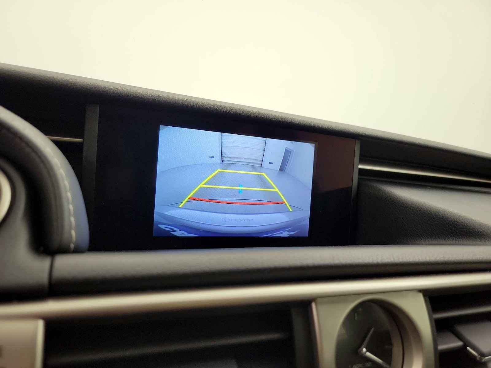 2016 Lexus IS 300 - Photo 15