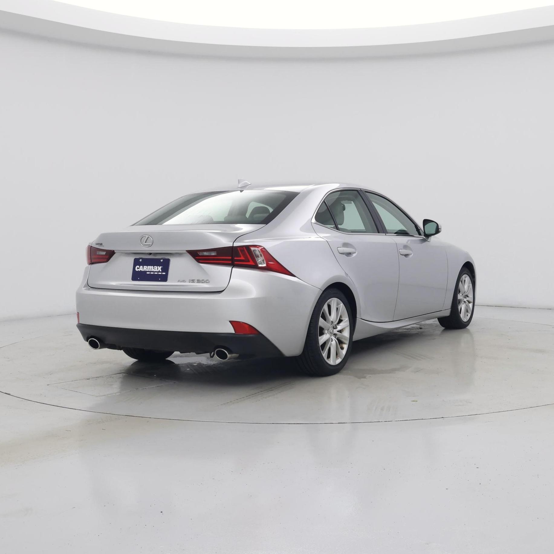 Thumbnail: 2016 Lexus IS - 8