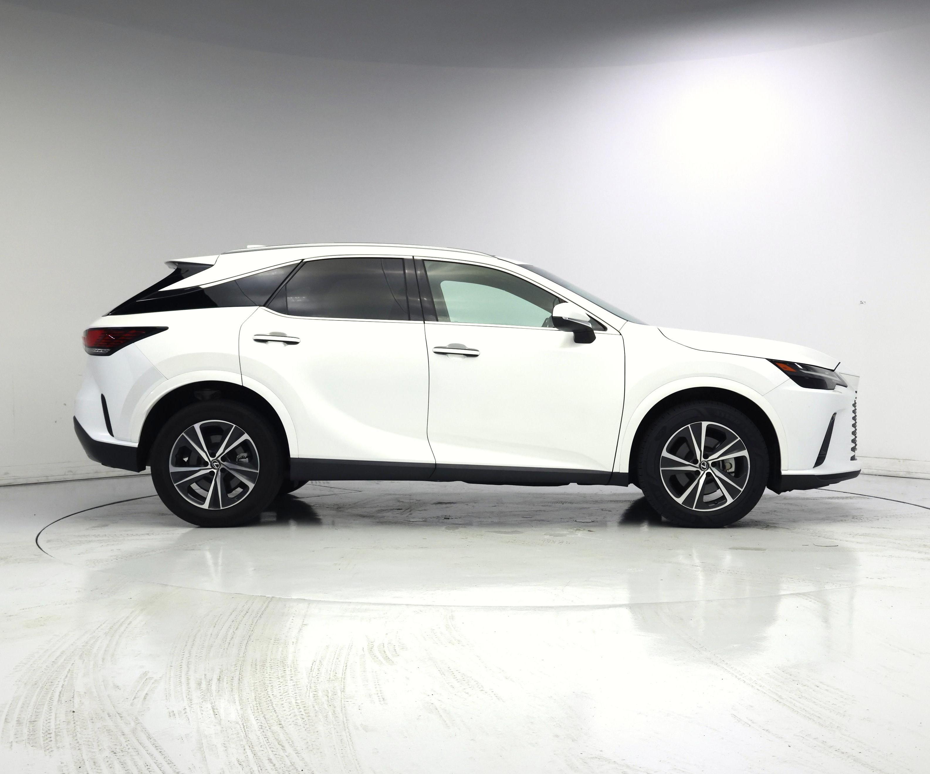 Thumbnail: 2023 Lexus RX - 7