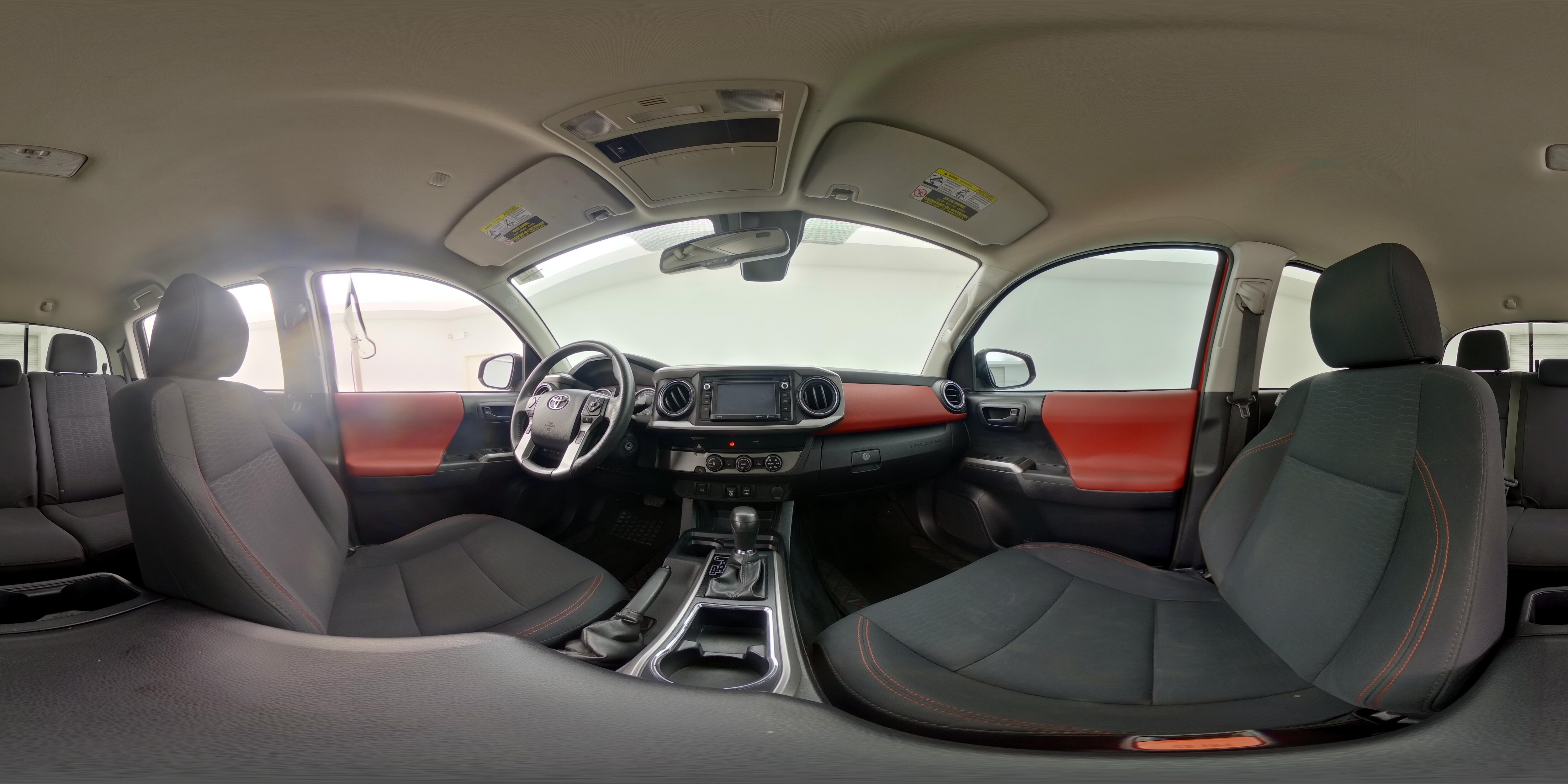 2019 Toyota Tacoma SR5 - Photo 24