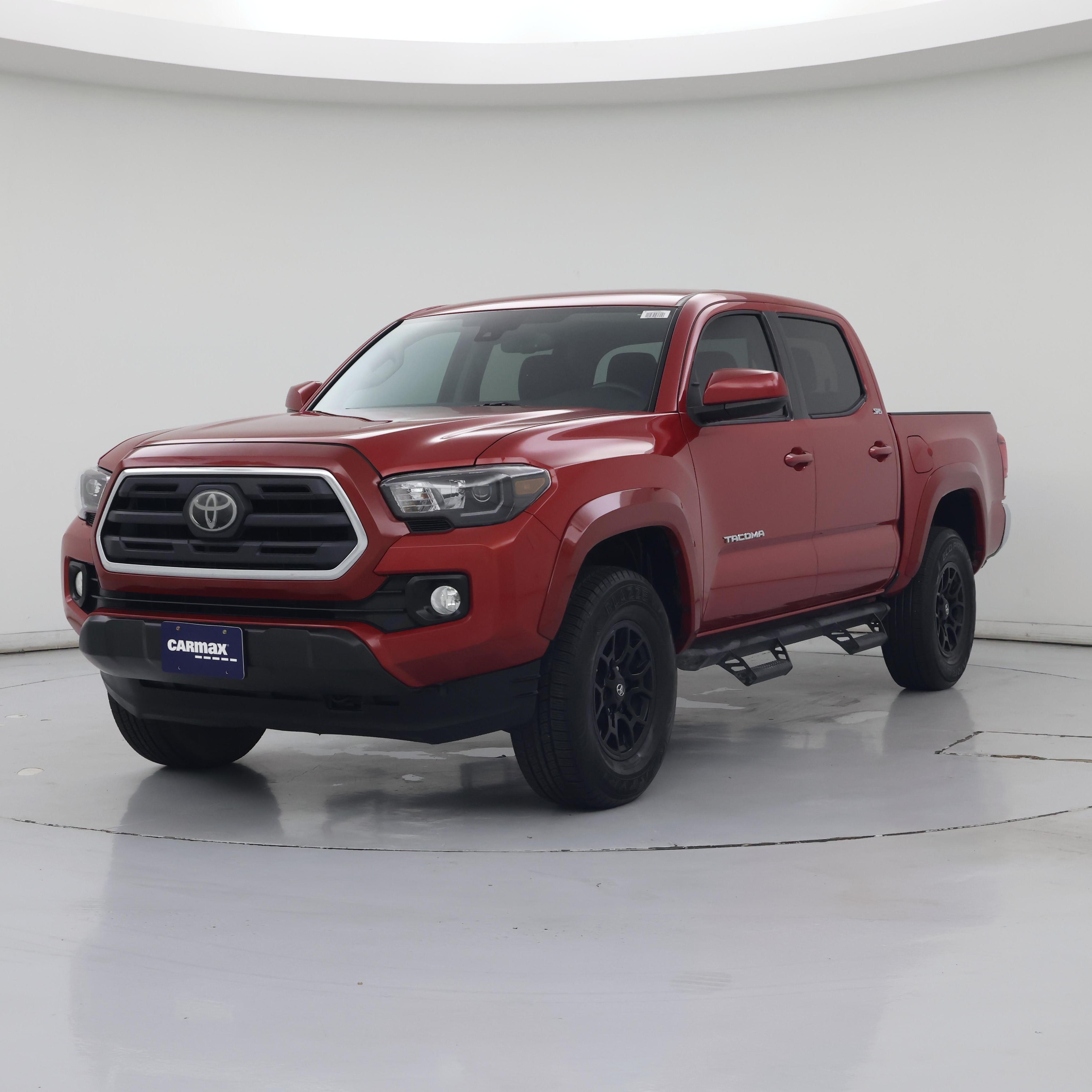 Thumbnail: 2019 Toyota Tacoma - 4