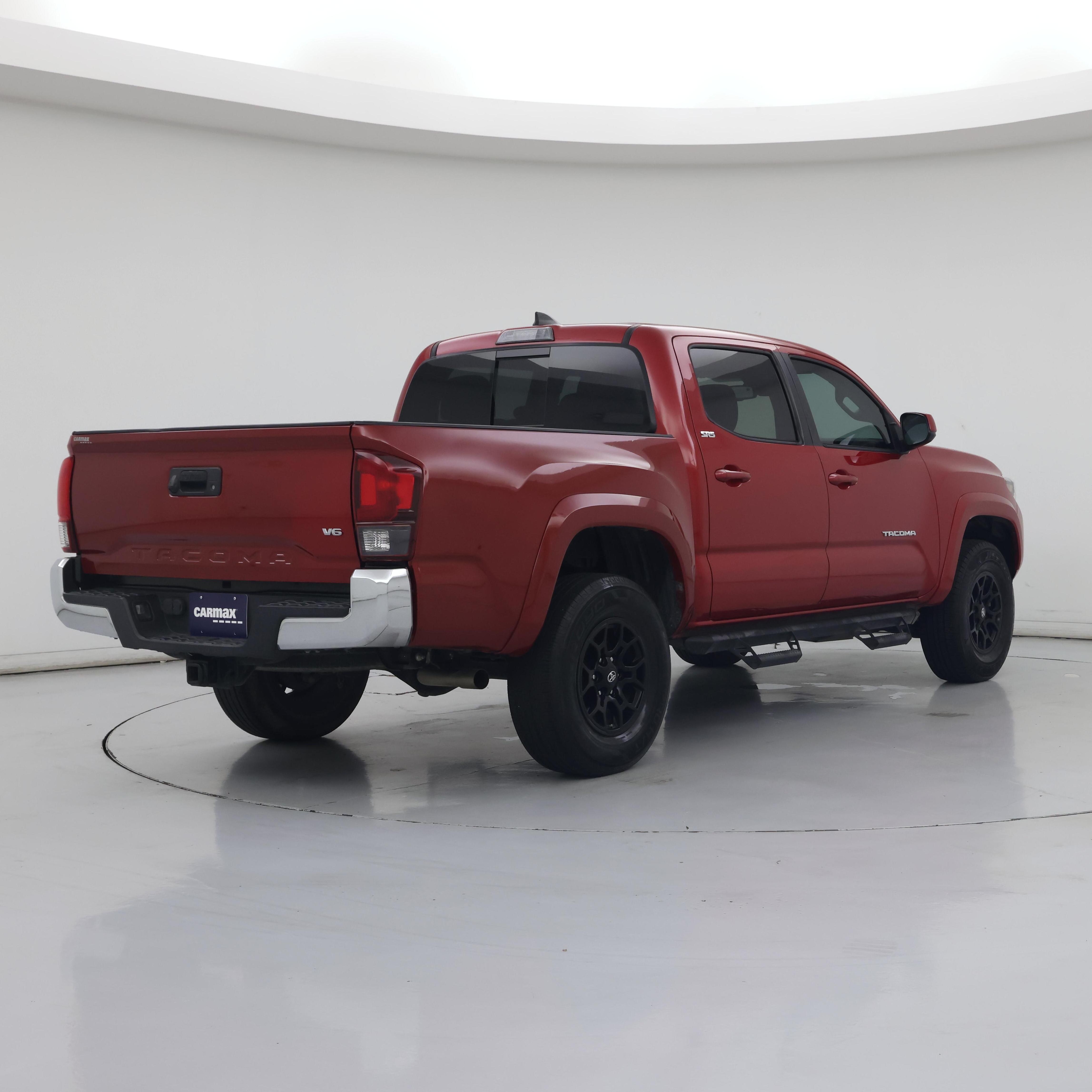 Thumbnail: 2019 Toyota Tacoma - 8