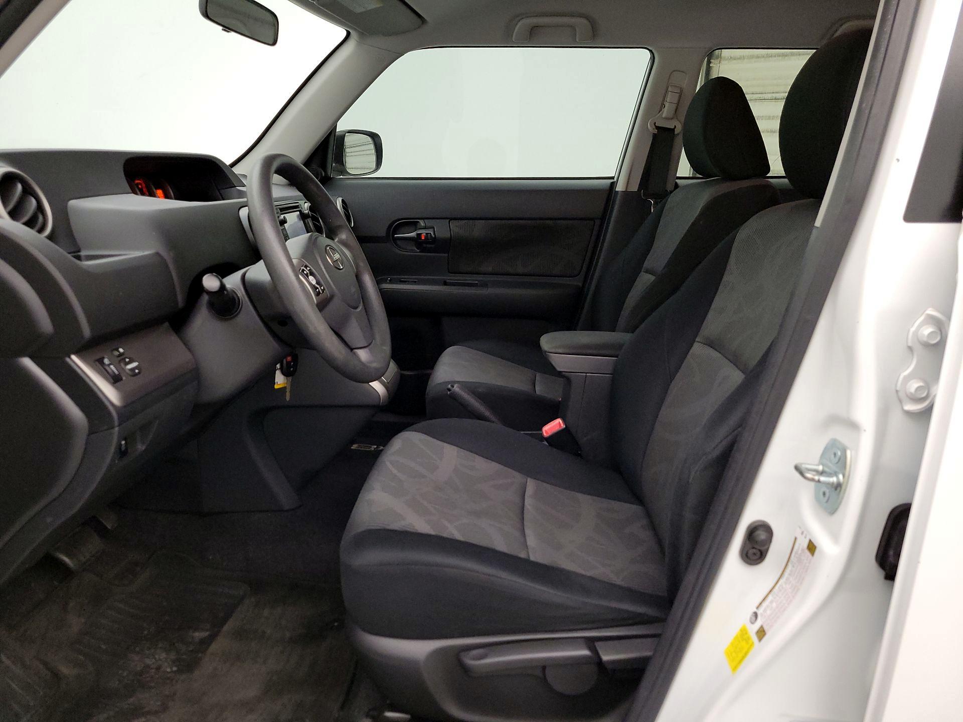 Thumbnail: 2014 Scion xB - 11