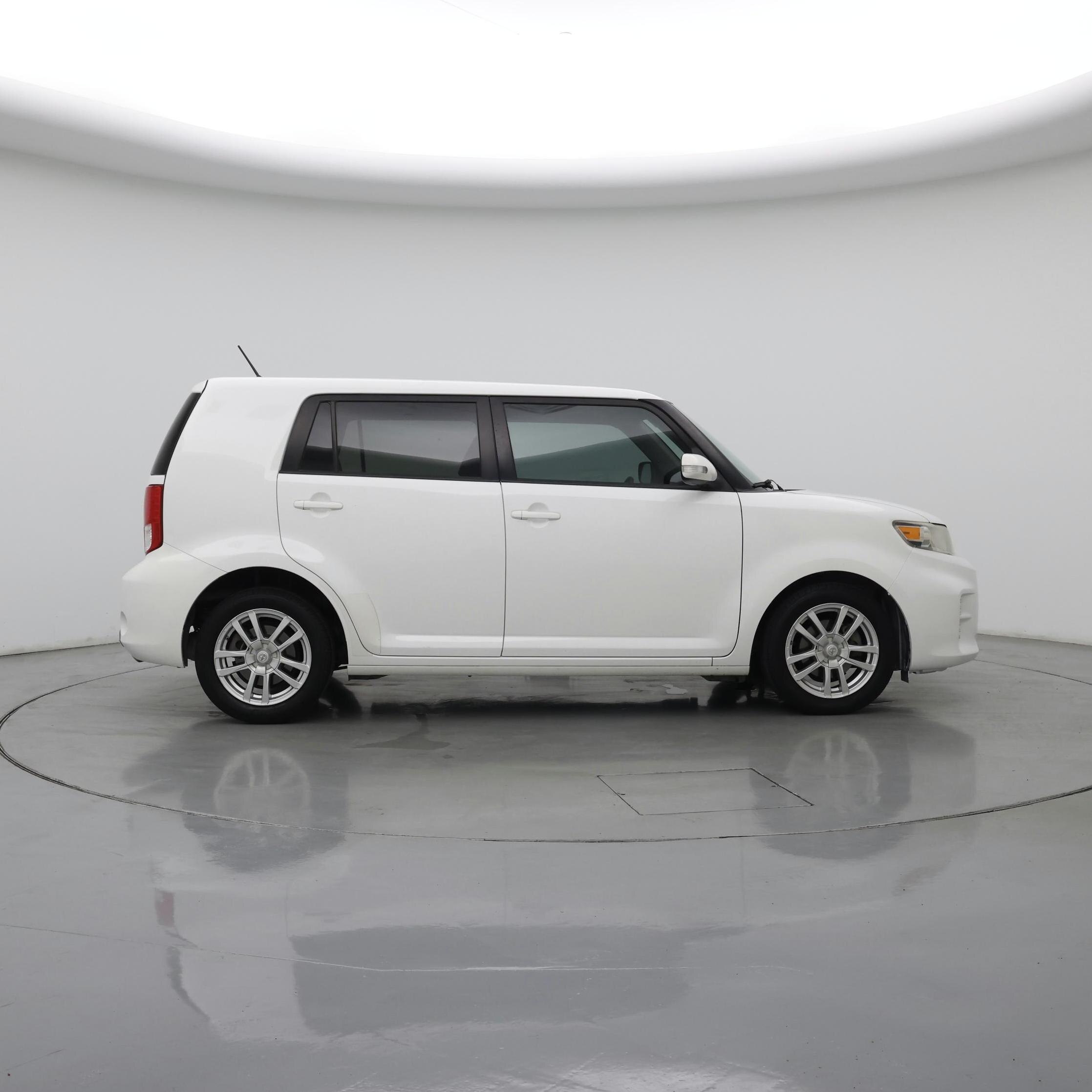 Thumbnail: 2014 Scion xB - 7