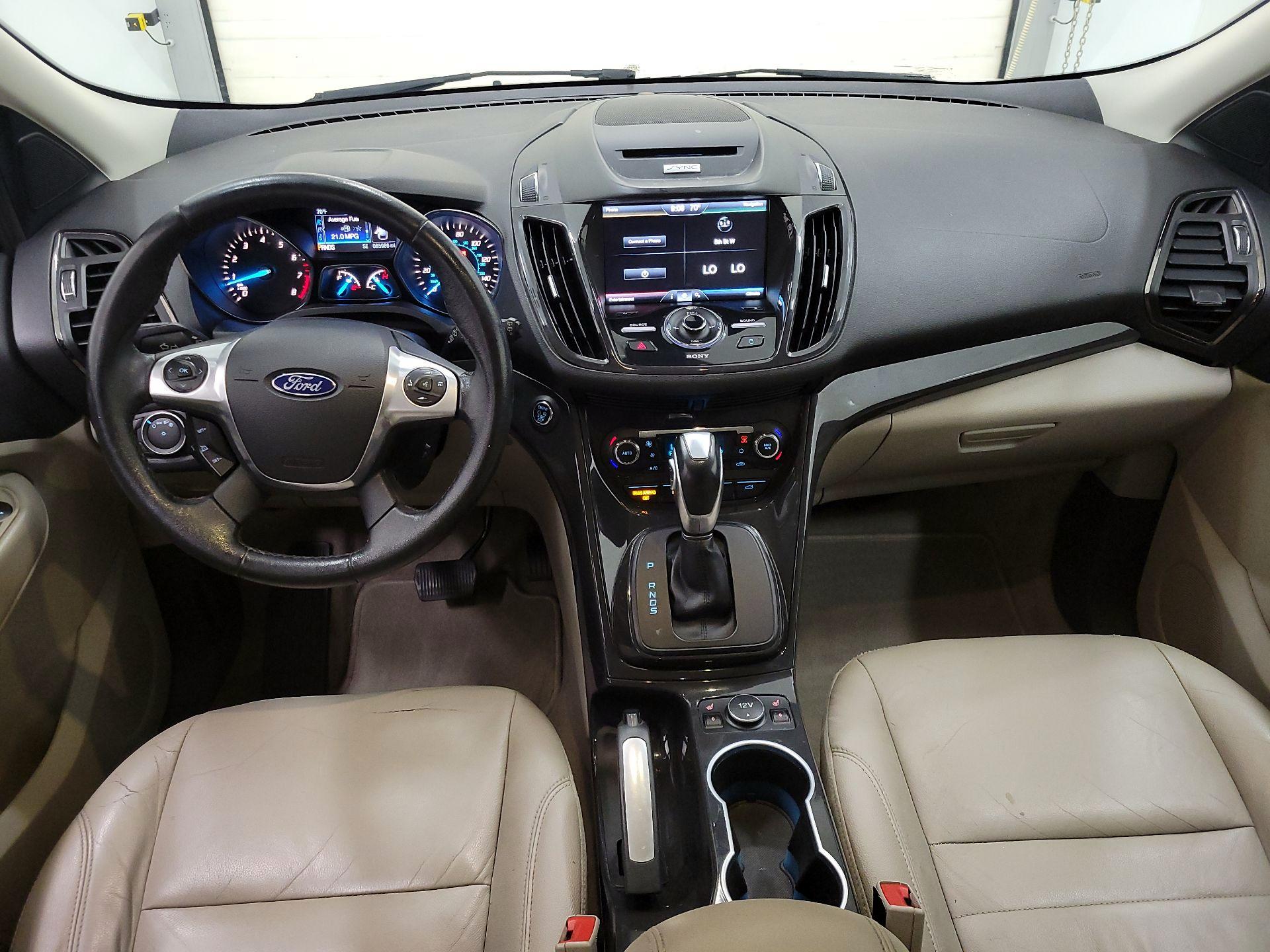 Thumbnail: 2015 Ford Escape - 9