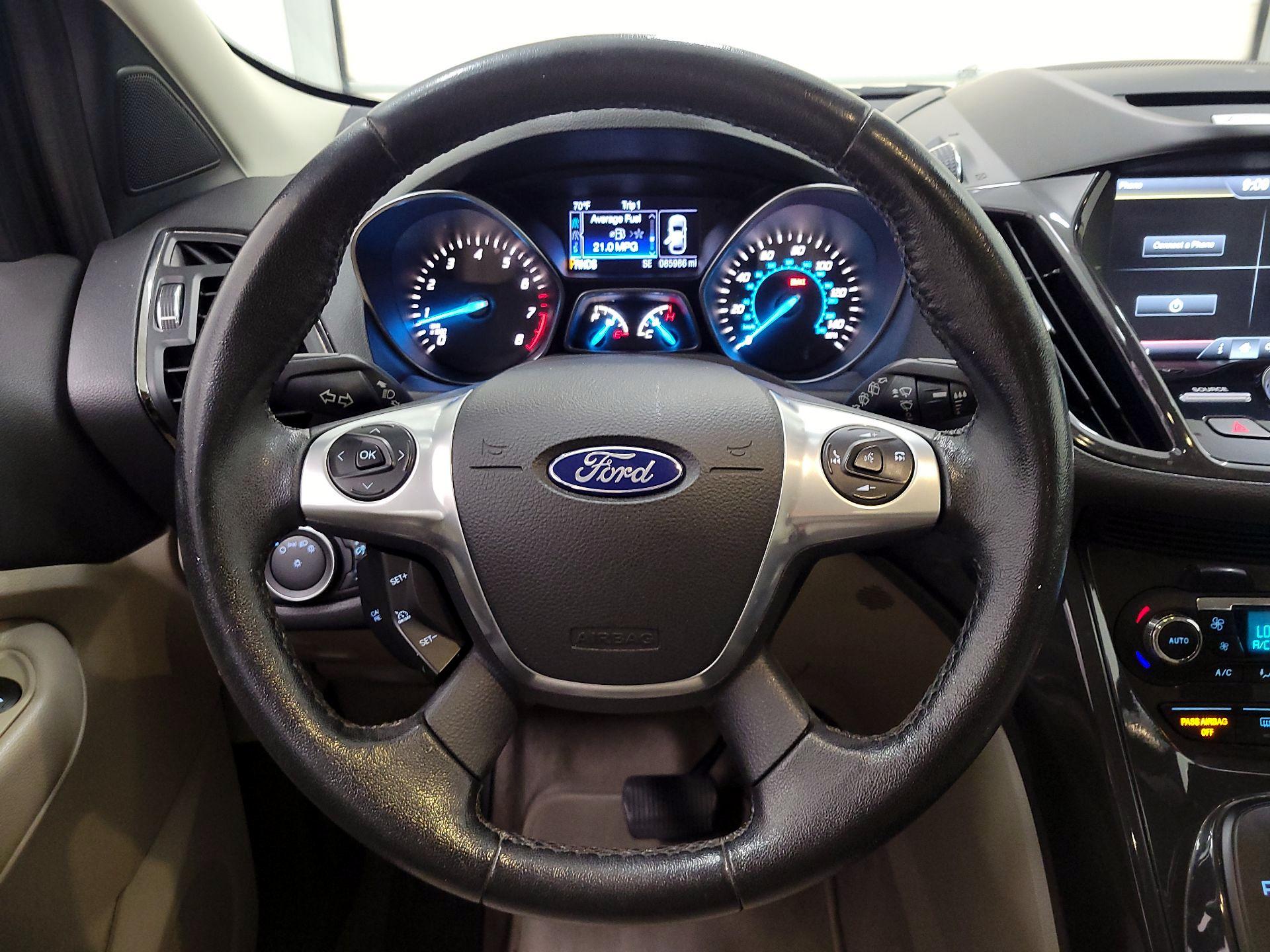 Thumbnail: 2015 Ford Escape - 10