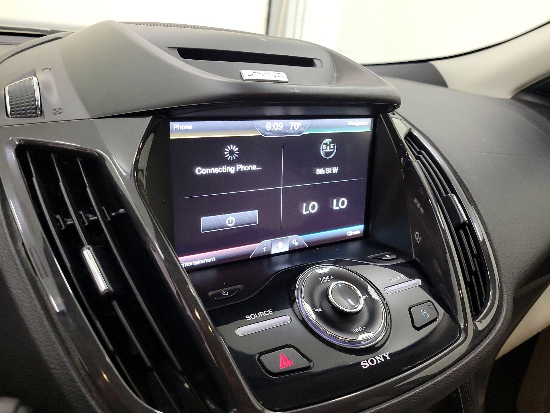 Thumbnail: 2015 Ford Escape - 15
