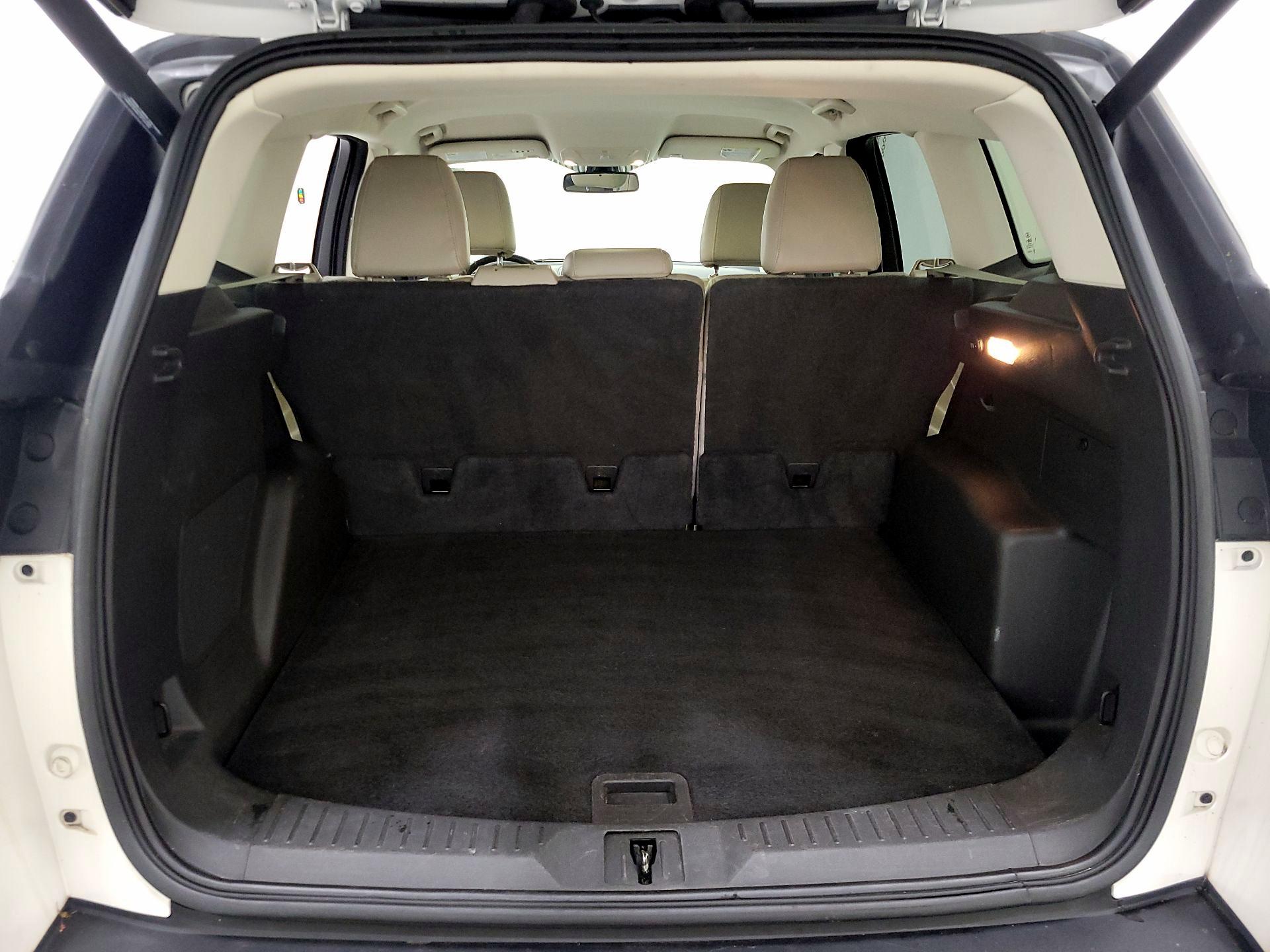 Thumbnail: 2015 Ford Escape - 19
