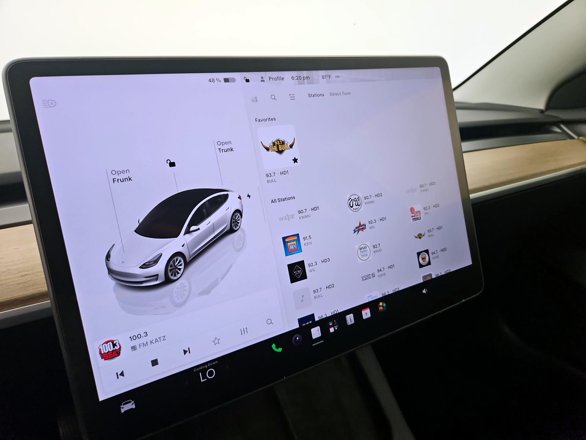Thumbnail: 2023 Tesla Model 3 - 15