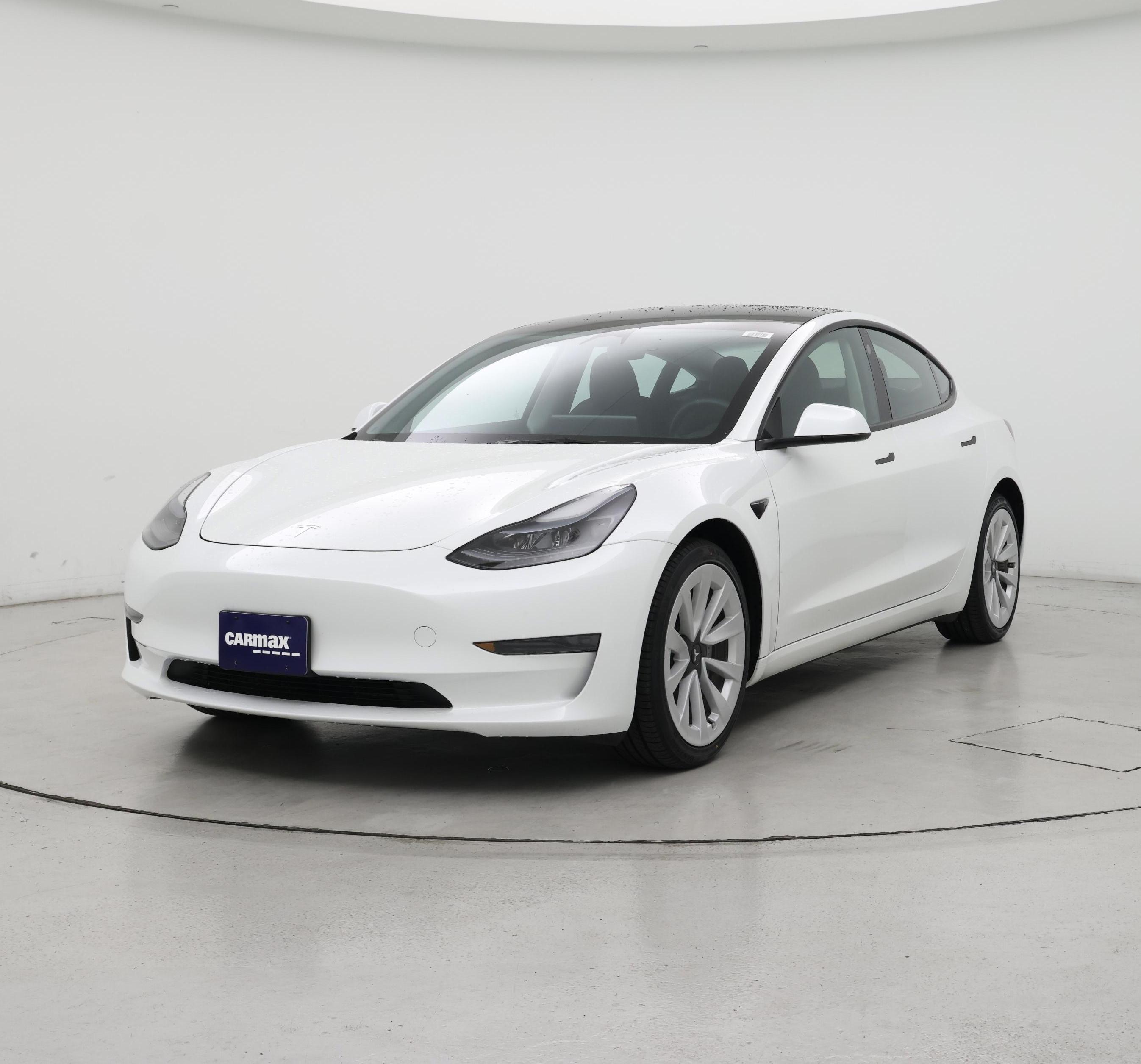 Thumbnail: 2023 Tesla Model 3 - 4