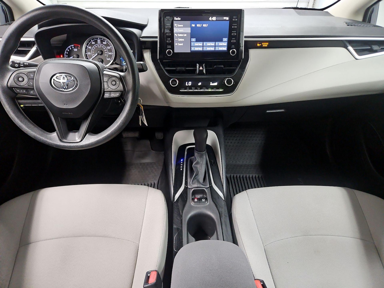 2020 Toyota Corolla LE - Photo 10