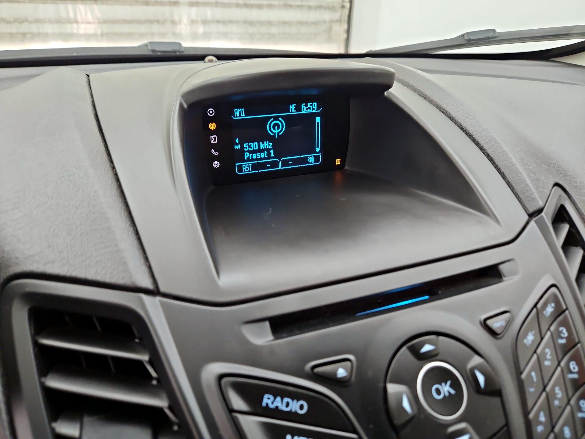 Thumbnail: 2016 Ford Fiesta - 14