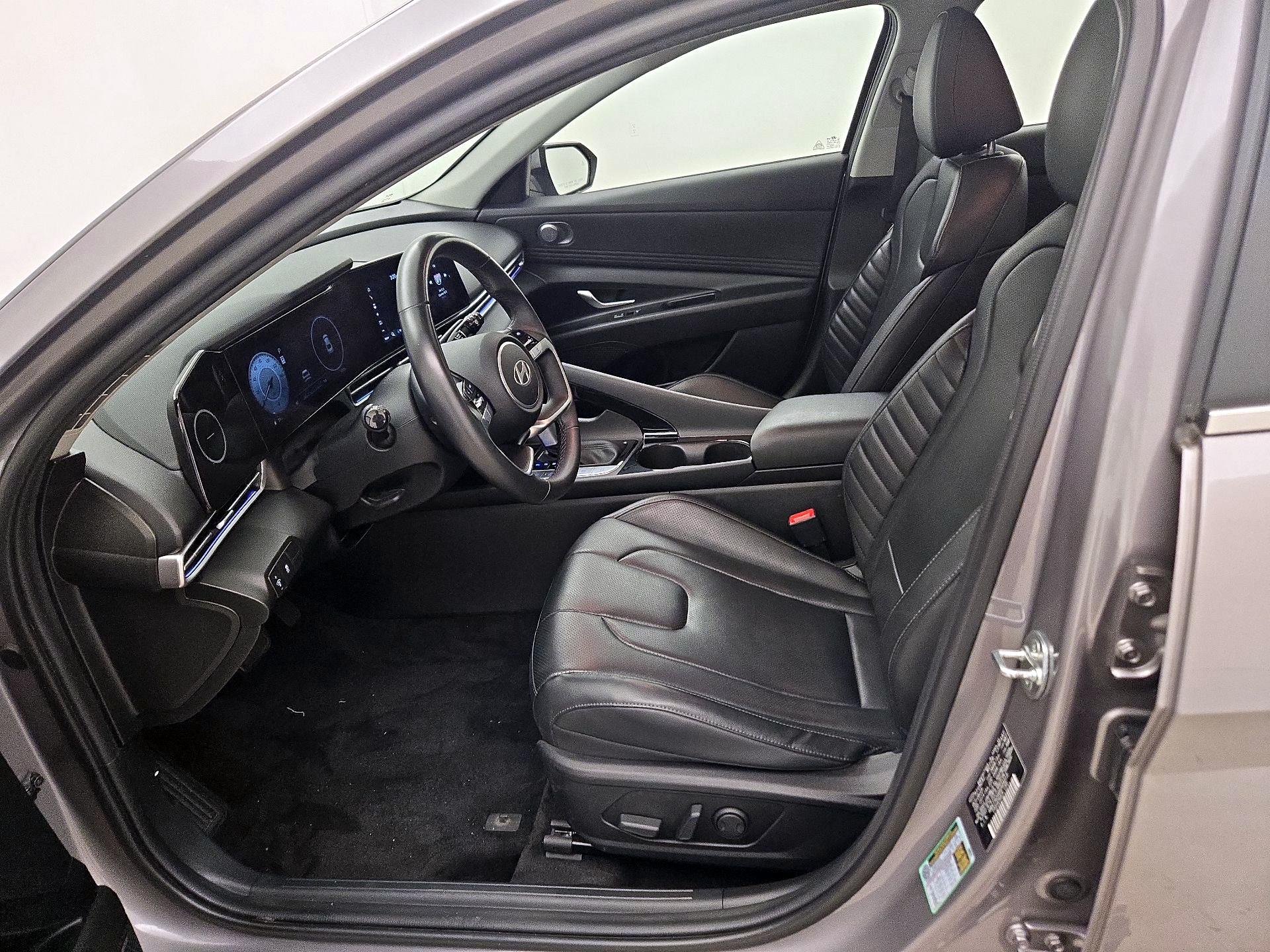 Thumbnail: 2024 Hyundai Elantra - 11