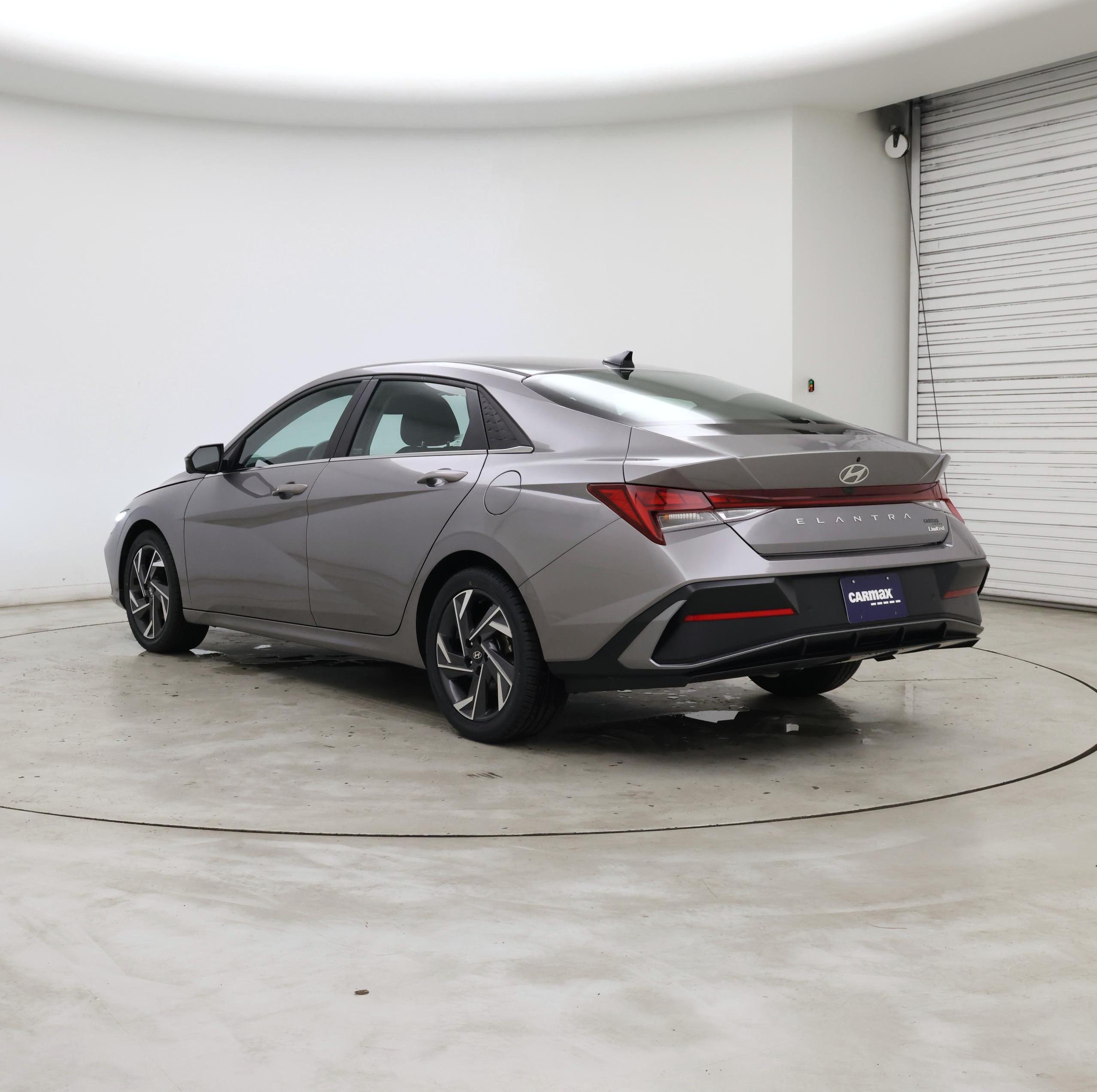 Thumbnail: 2024 Hyundai Elantra - 2