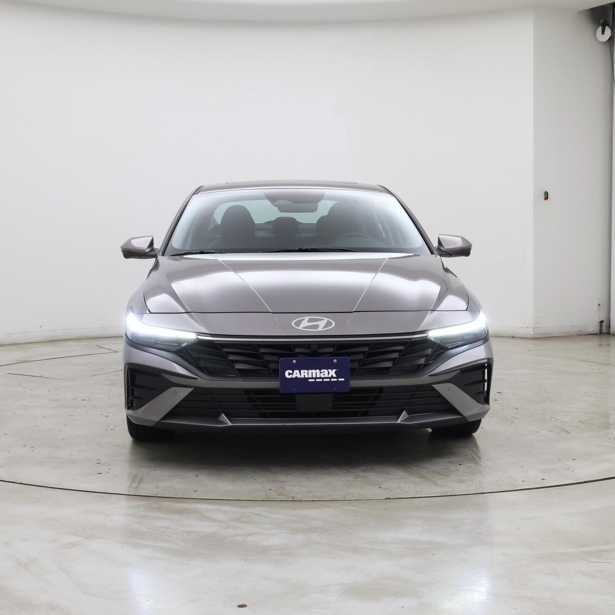 Thumbnail: 2024 Hyundai Elantra - 5