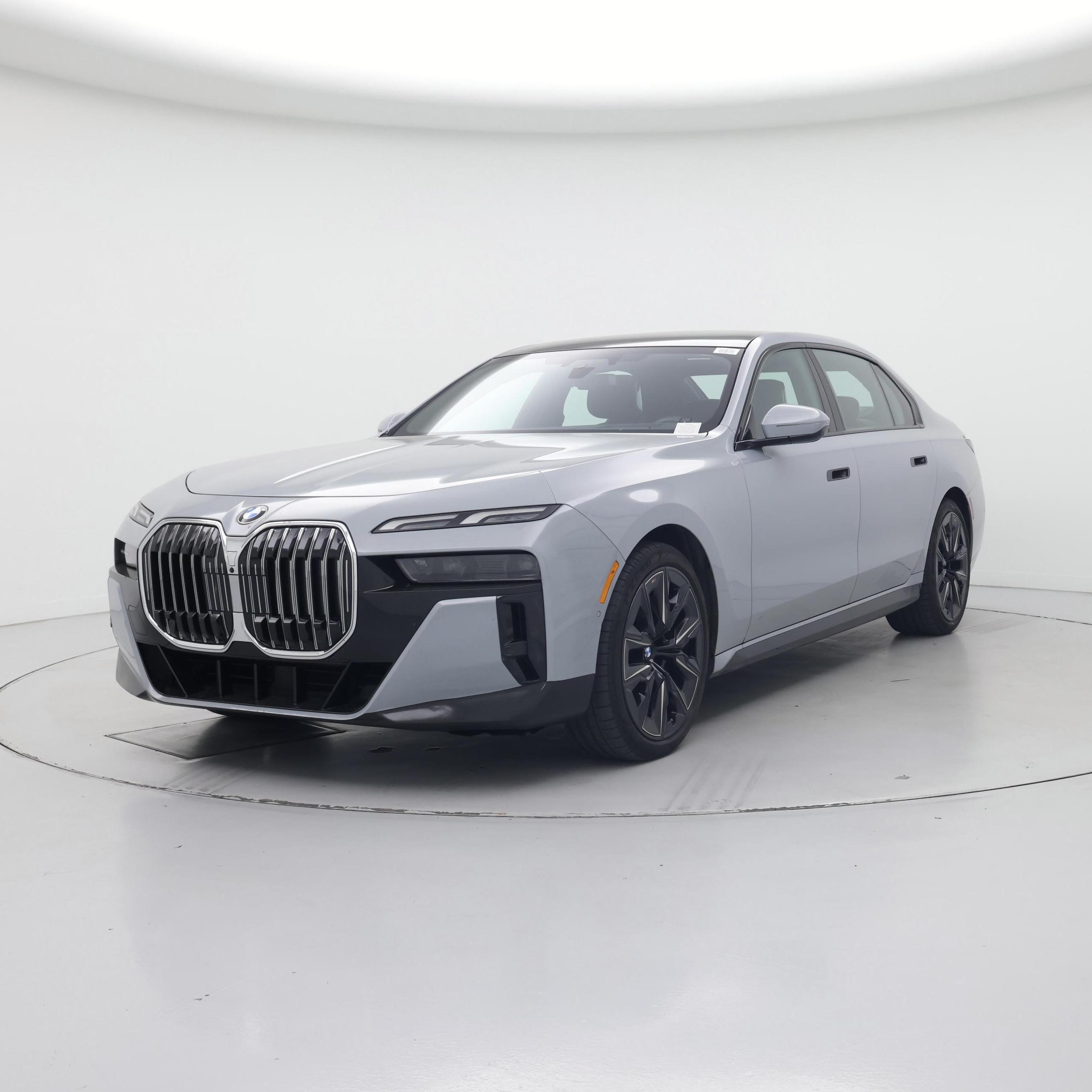 Thumbnail: 2023 BMW 7 Series - 4