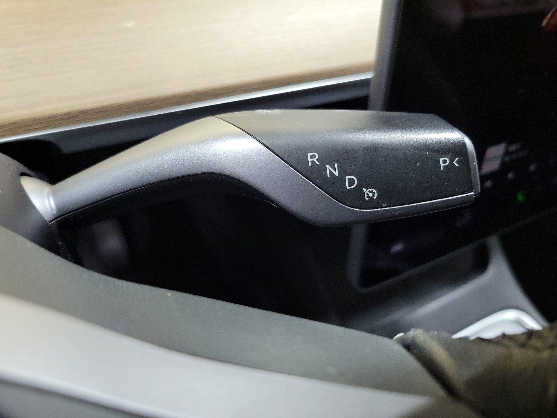 Thumbnail: 2023 Tesla Model Y - 17