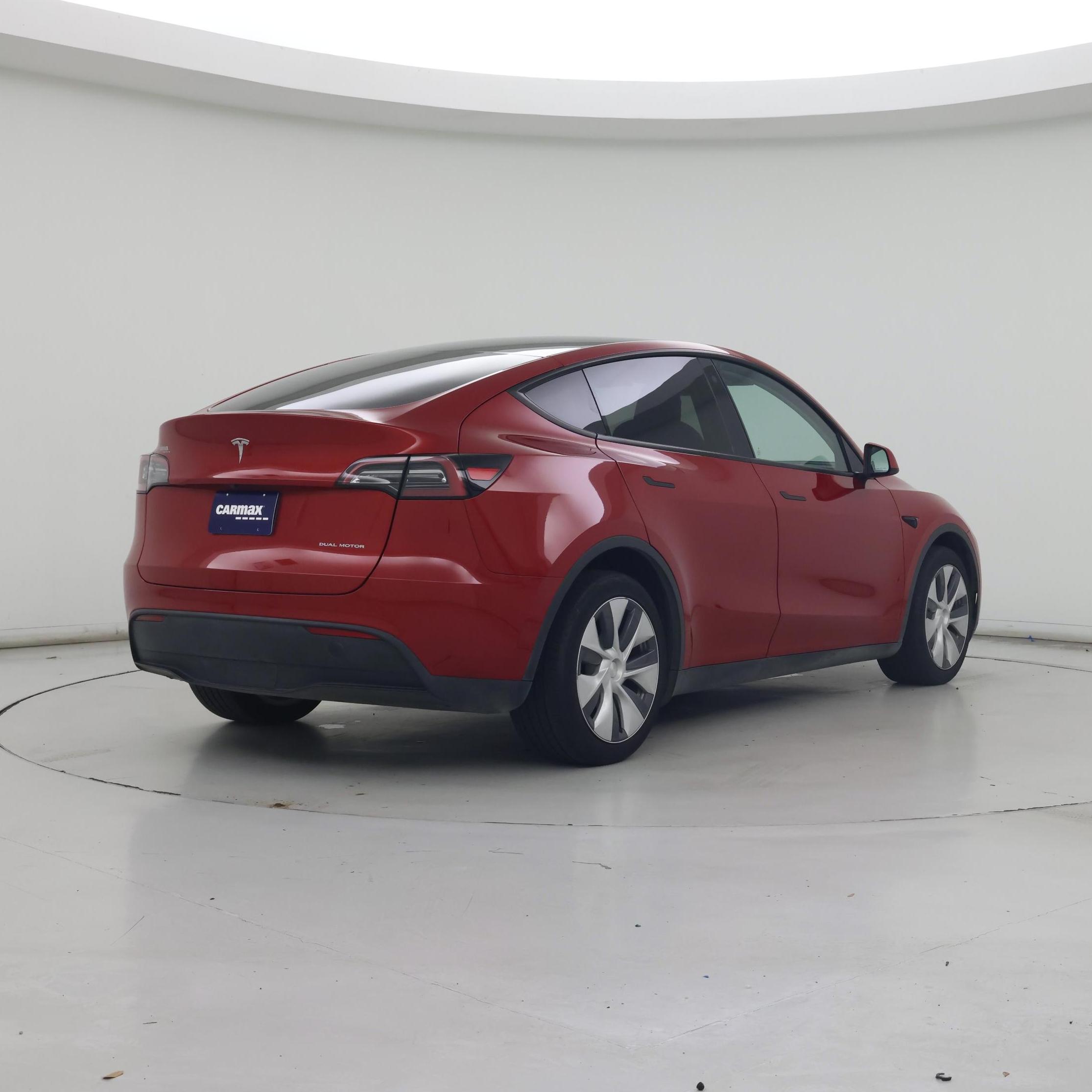 Thumbnail: 2023 Tesla Model Y - 8