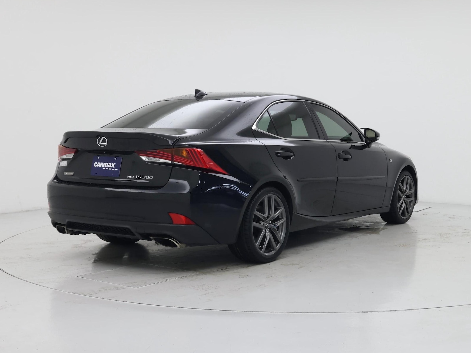 2017 Lexus IS 300 - Photo 9