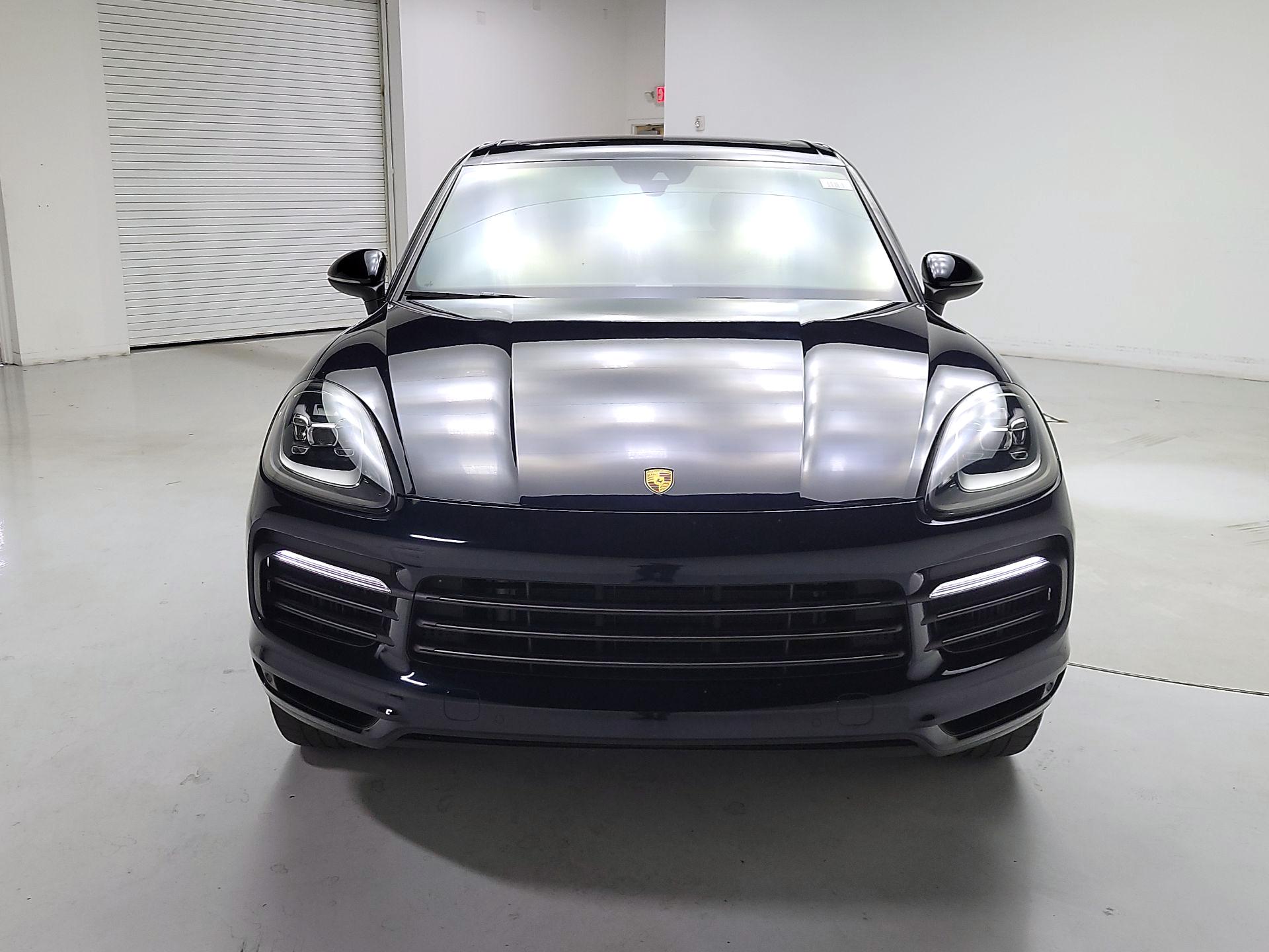 Thumbnail: 2023 Porsche Cayenne - 2