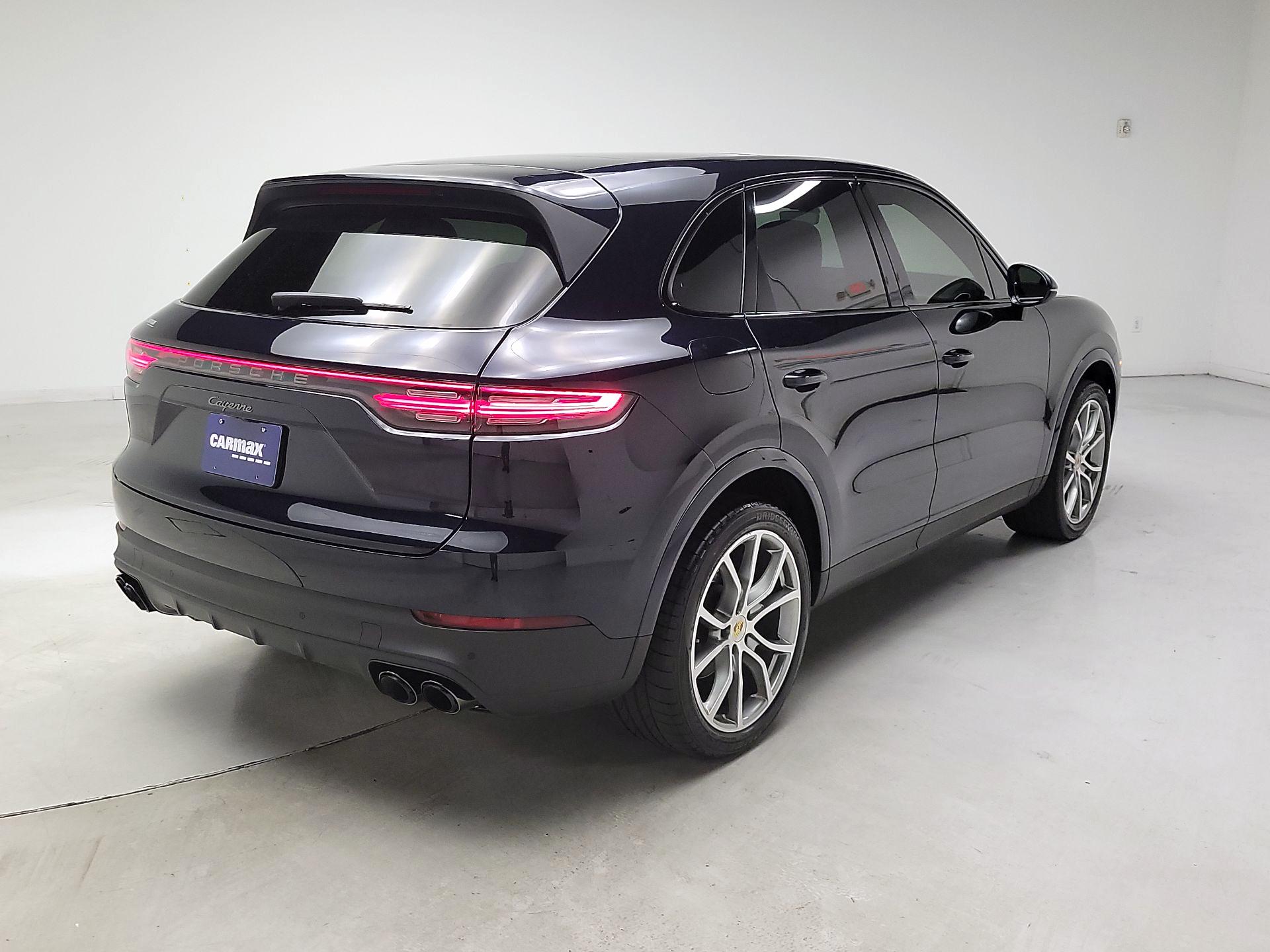 Thumbnail: 2023 Porsche Cayenne - 5