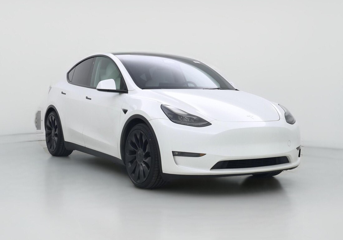 2023 Tesla Model Y Performance All-Wheel Drive in White — CarMax photo