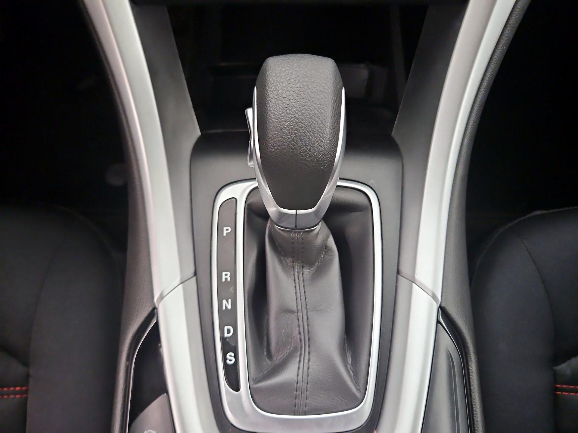Thumbnail: 2016 Ford Fusion - 17