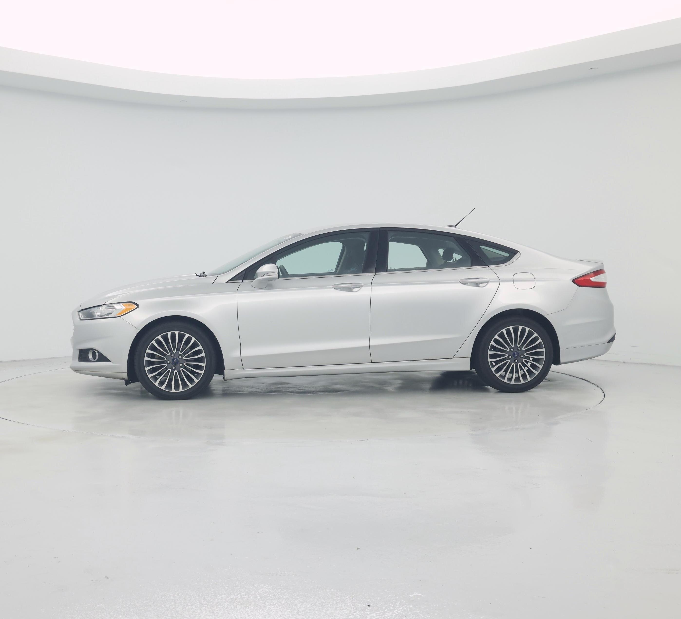 Thumbnail: 2016 Ford Fusion - 3