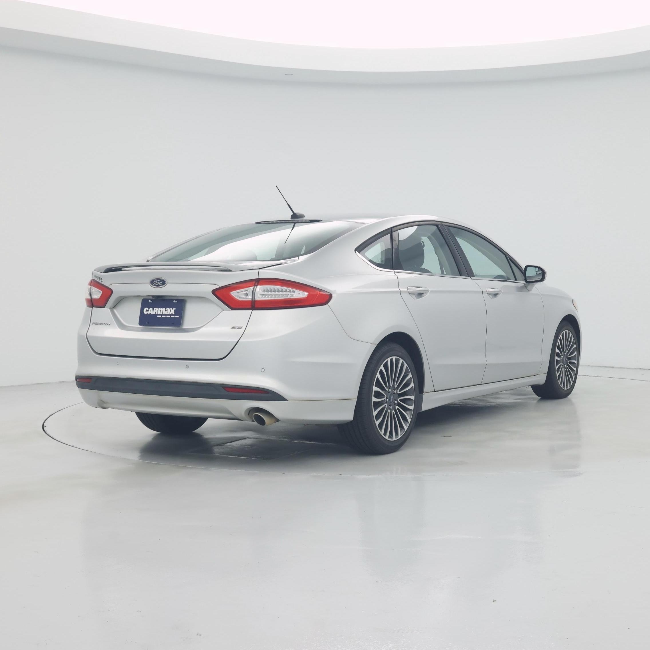 Thumbnail: 2016 Ford Fusion - 8