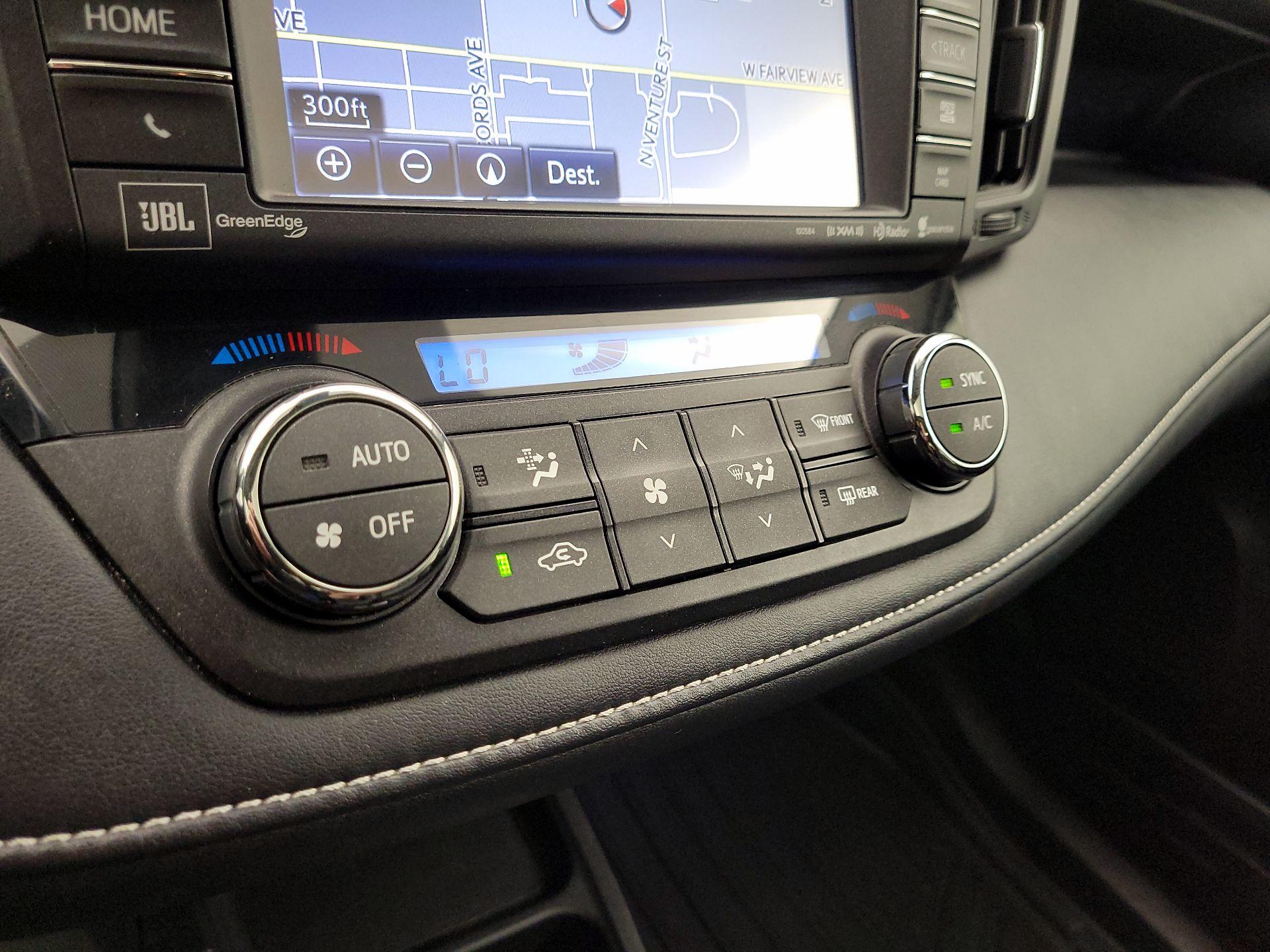 Thumbnail: 2017 Toyota RAV4 - 17