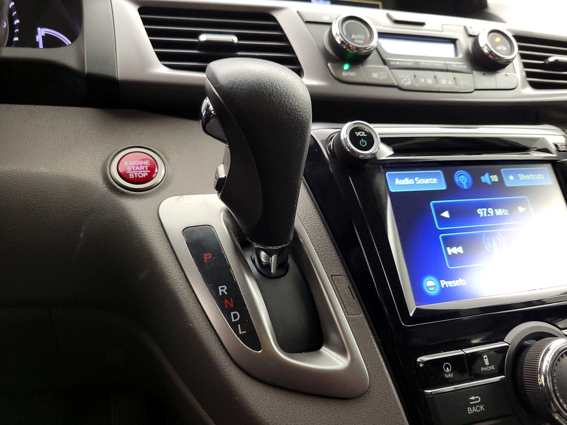 Thumbnail: 2014 Honda Odyssey - 18