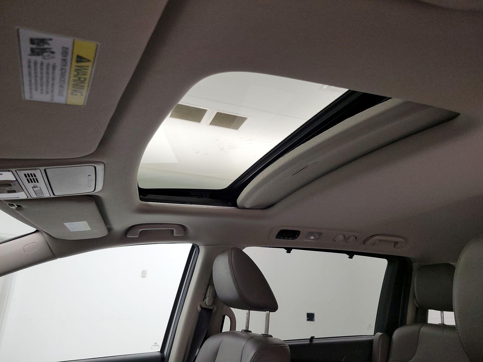 Thumbnail: 2014 Honda Odyssey - 20
