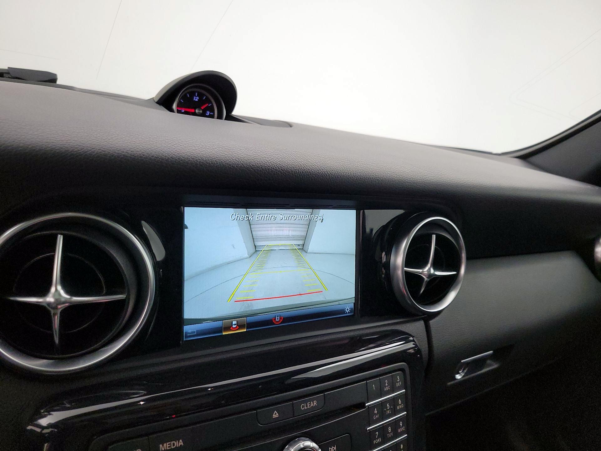 Thumbnail: 2019 Mercedes-Benz SLC - 14