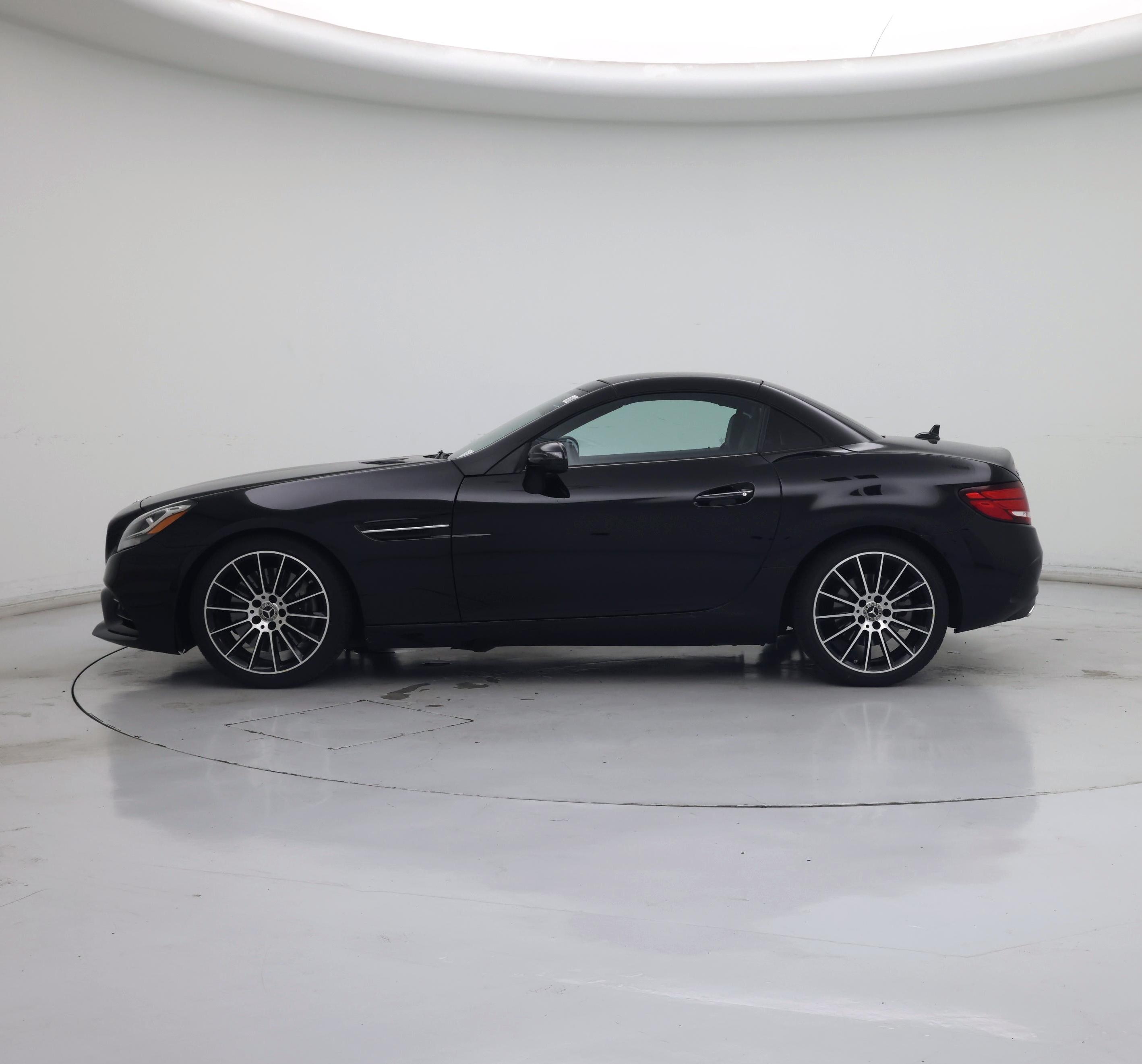 Thumbnail: 2019 Mercedes-Benz SLC - 3