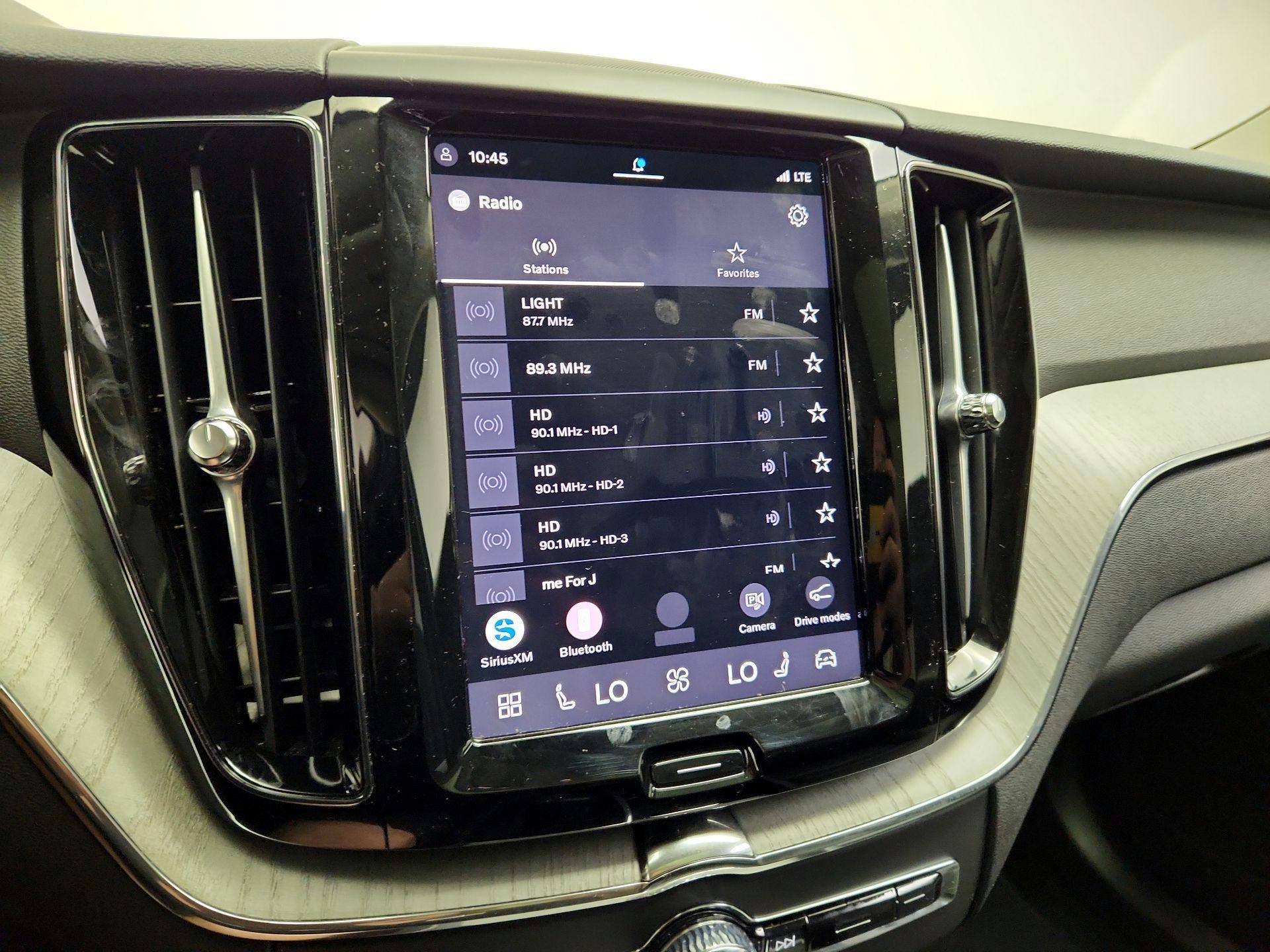 Thumbnail: 2025 Volvo XC60 - 15