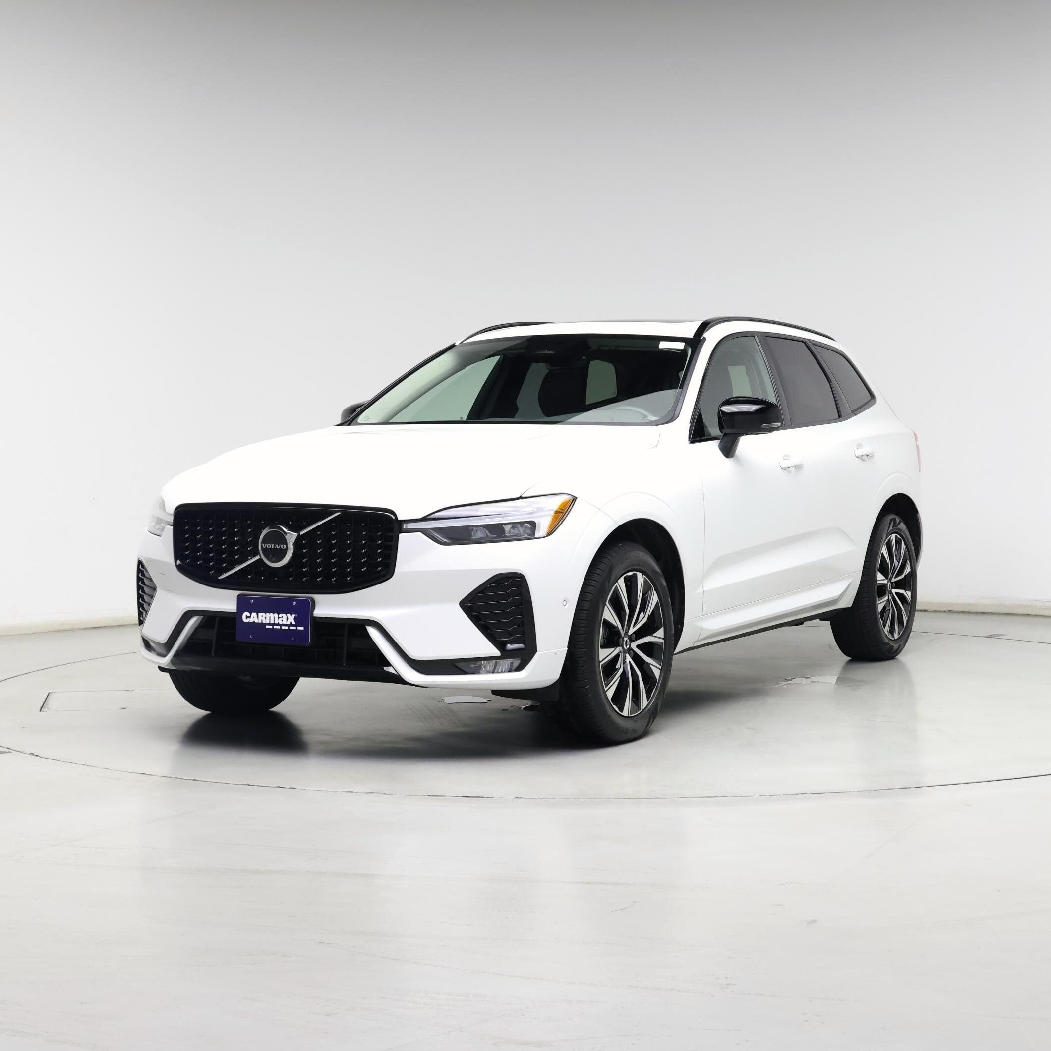 Thumbnail: 2025 Volvo XC60 - 4