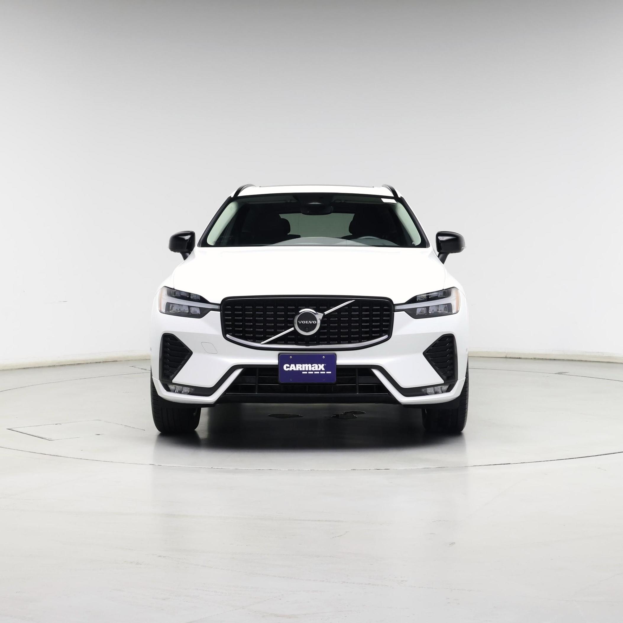 Thumbnail: 2025 Volvo XC60 - 5